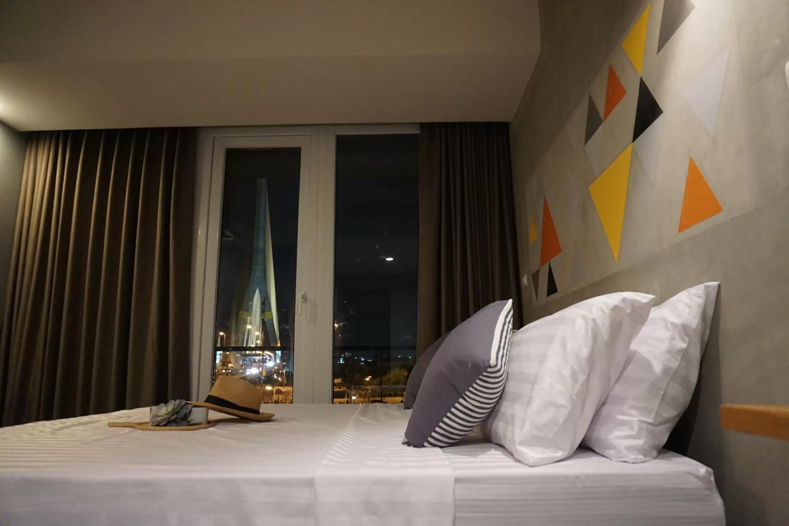 Bedroom, Bed in Hansa Bangkok House