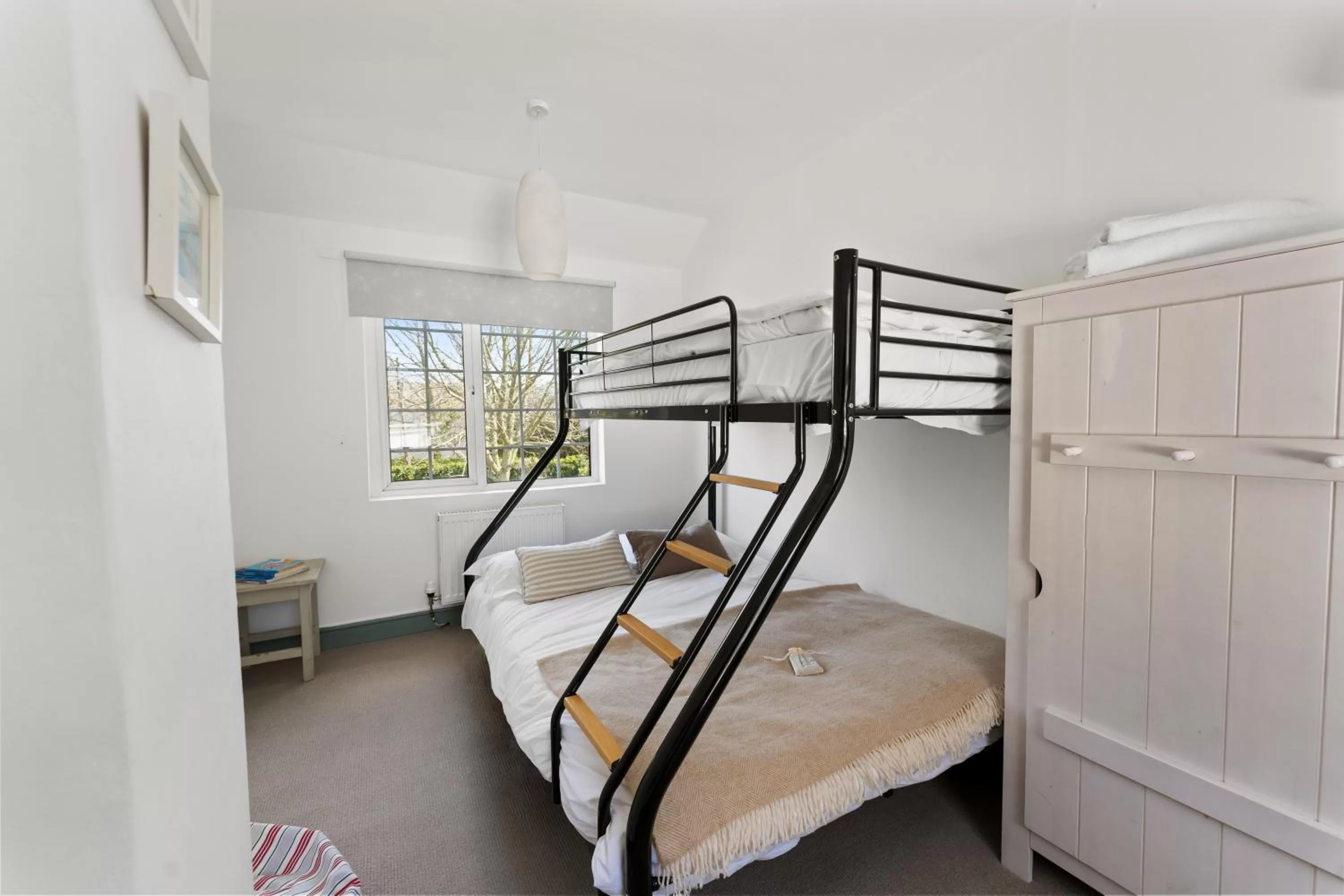 Bedroom, Bed in The Rosevine