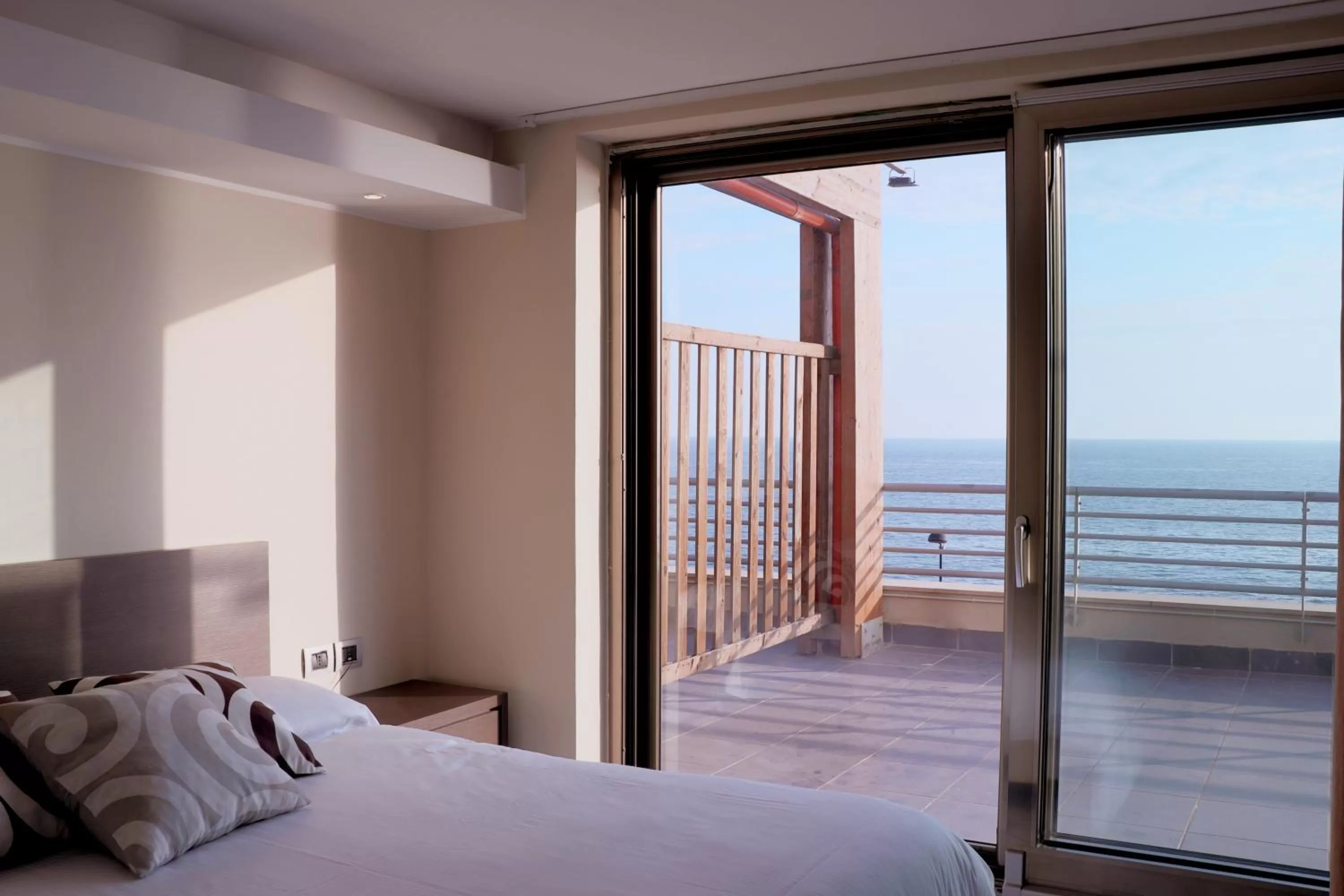 View (from property/room), Bed in Hotel Ancora