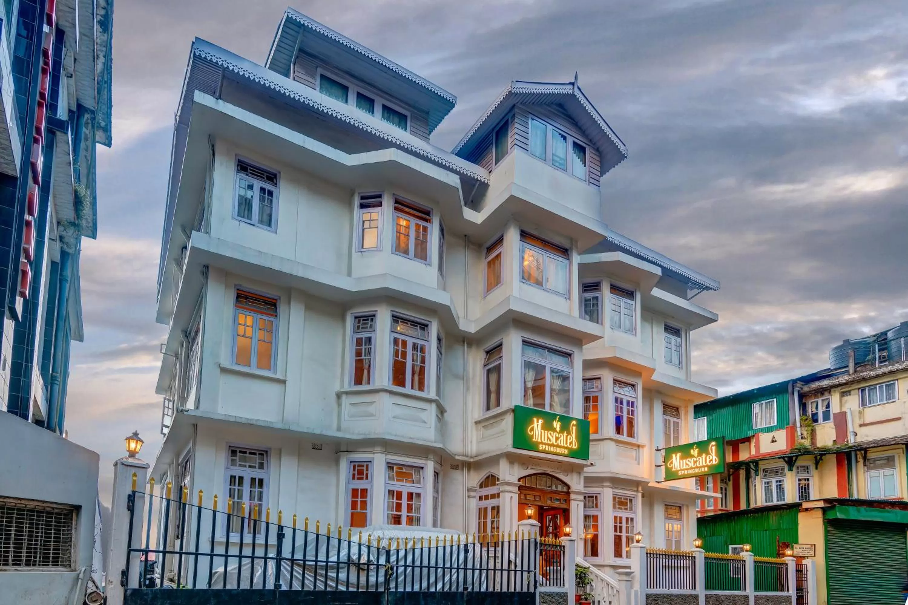 Property building in Muscatel Spring Burn - 100 Mts from Mall Road