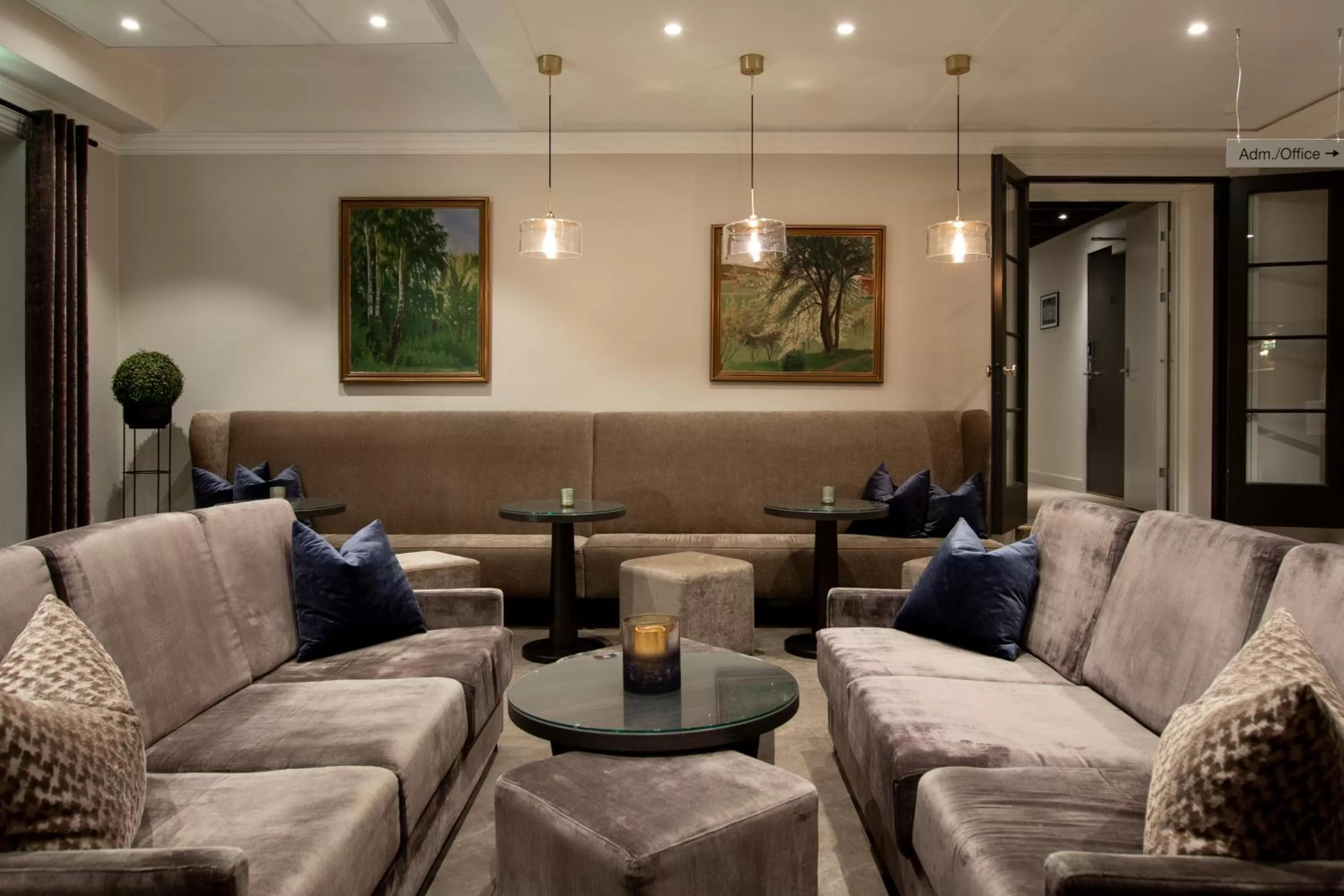 Communal lounge/ TV room in Wilhelmsen House