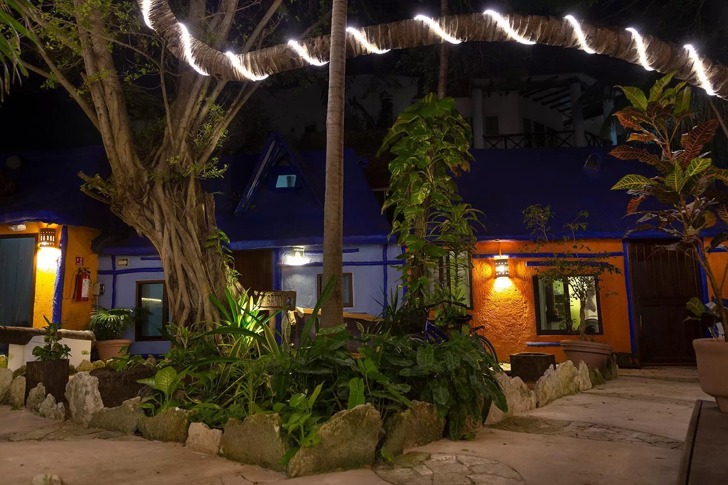 Garden, Property Building in Hotel Amar Inn