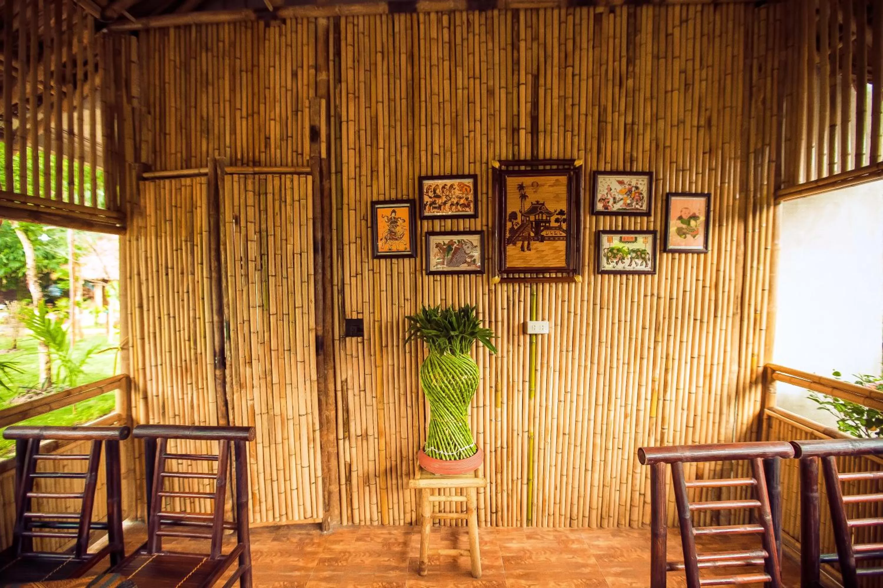 Restaurant/places to eat in Tam Coc Rice Fields Resort