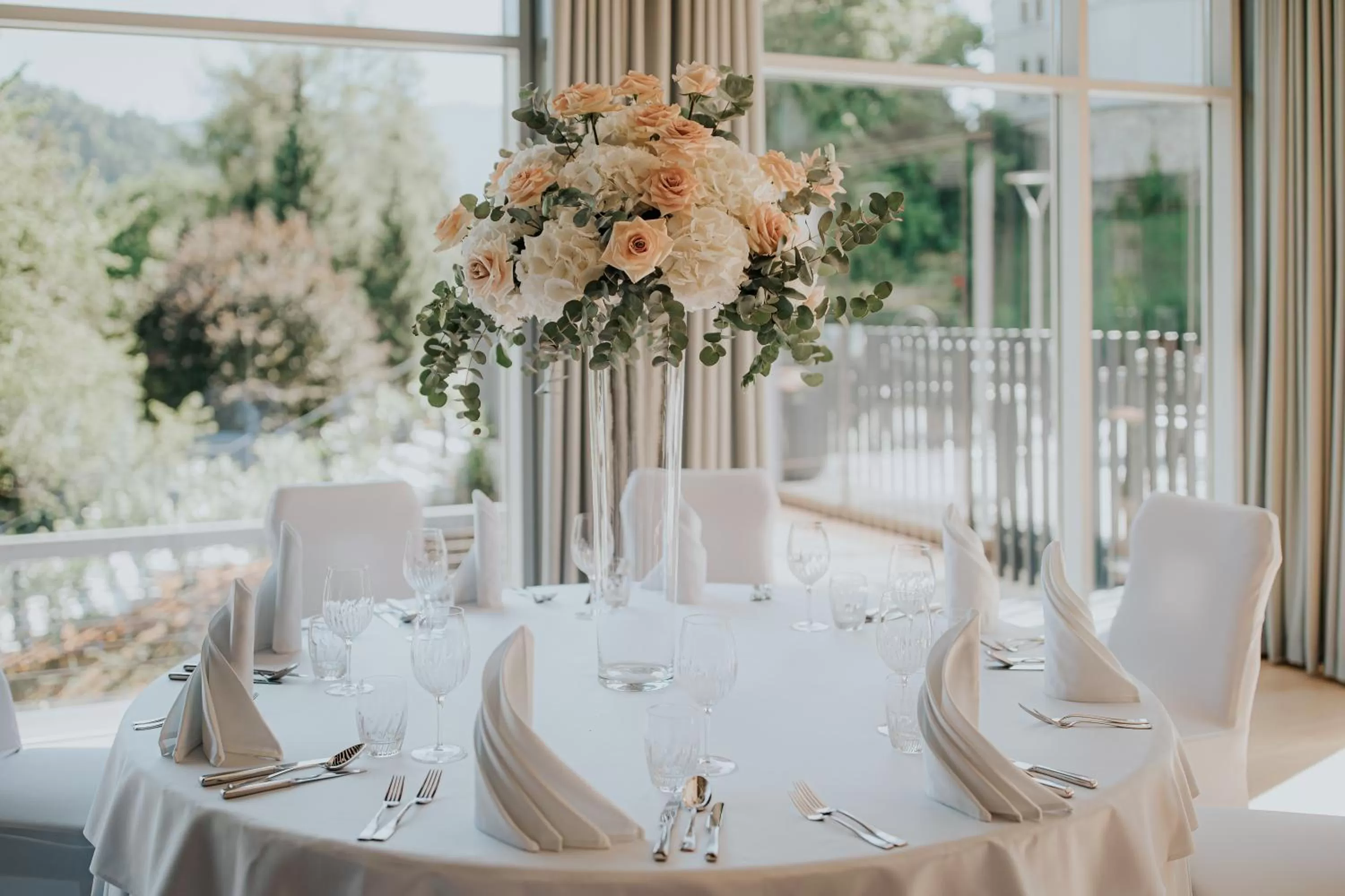 Restaurant/places to eat in Bled Rose Hotel