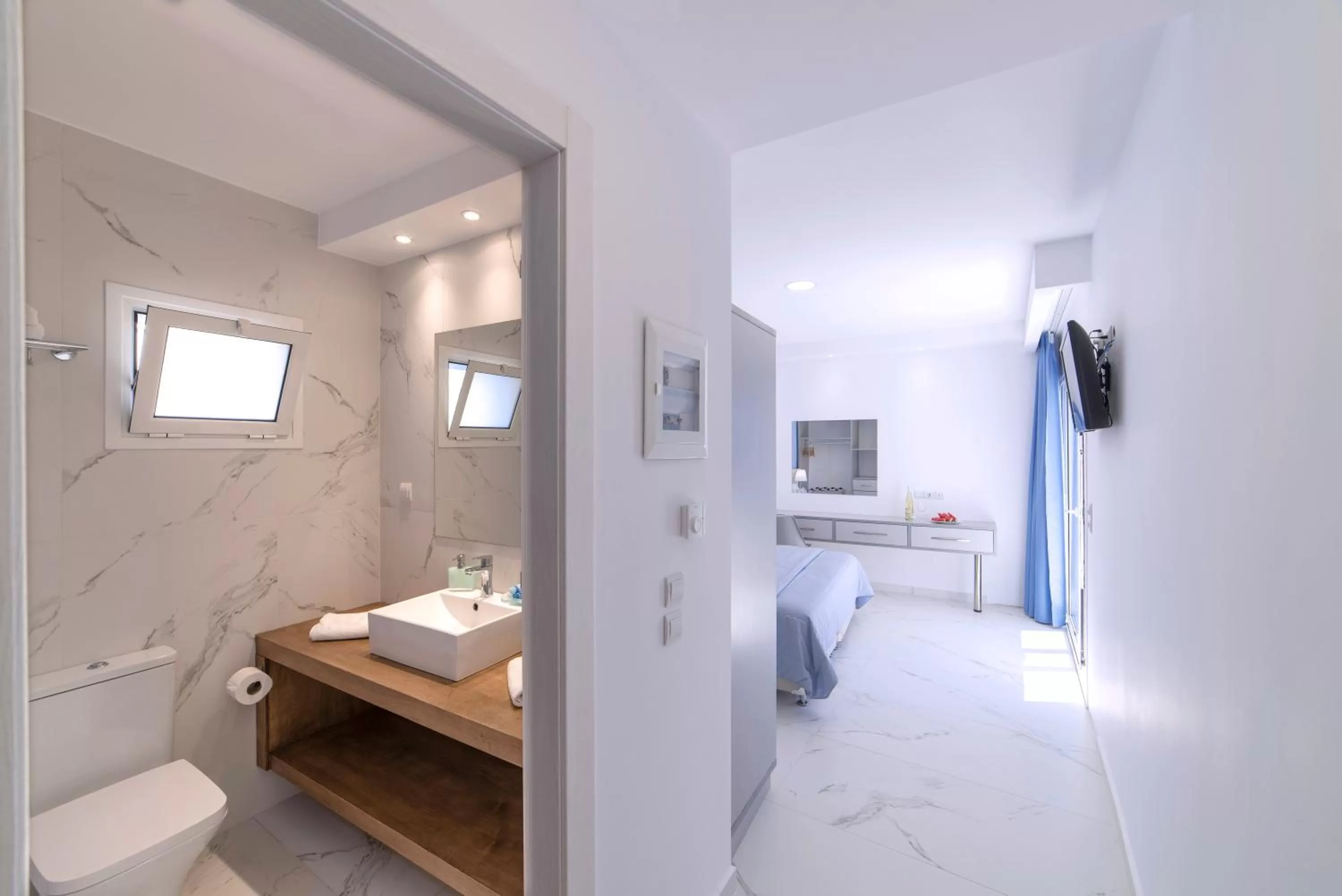 Naiades Marina Hotel