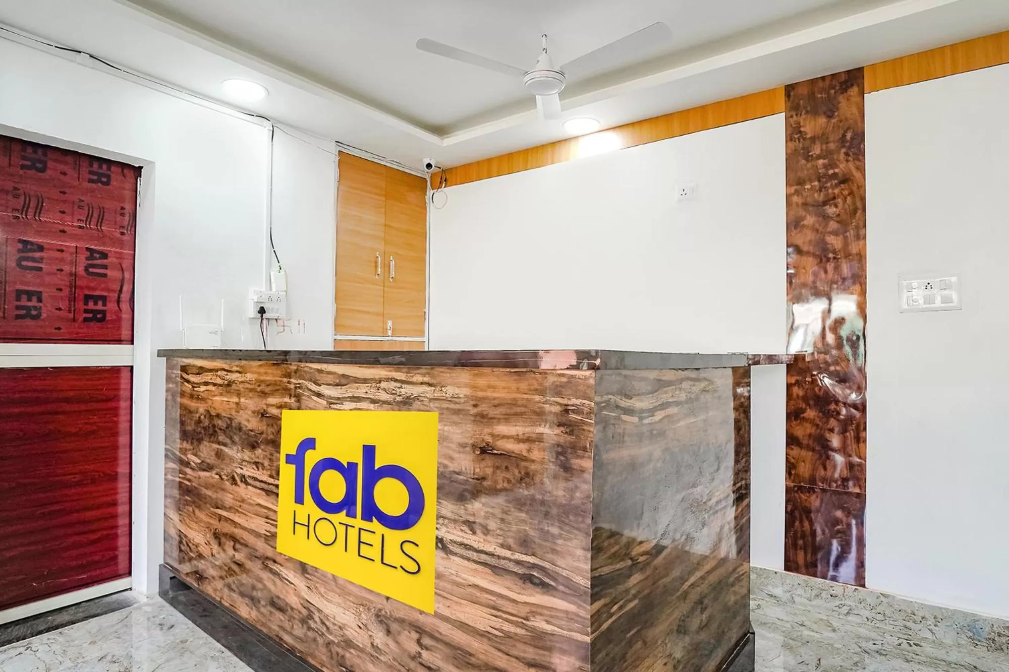 Lobby or reception in FabHotel Siddhi