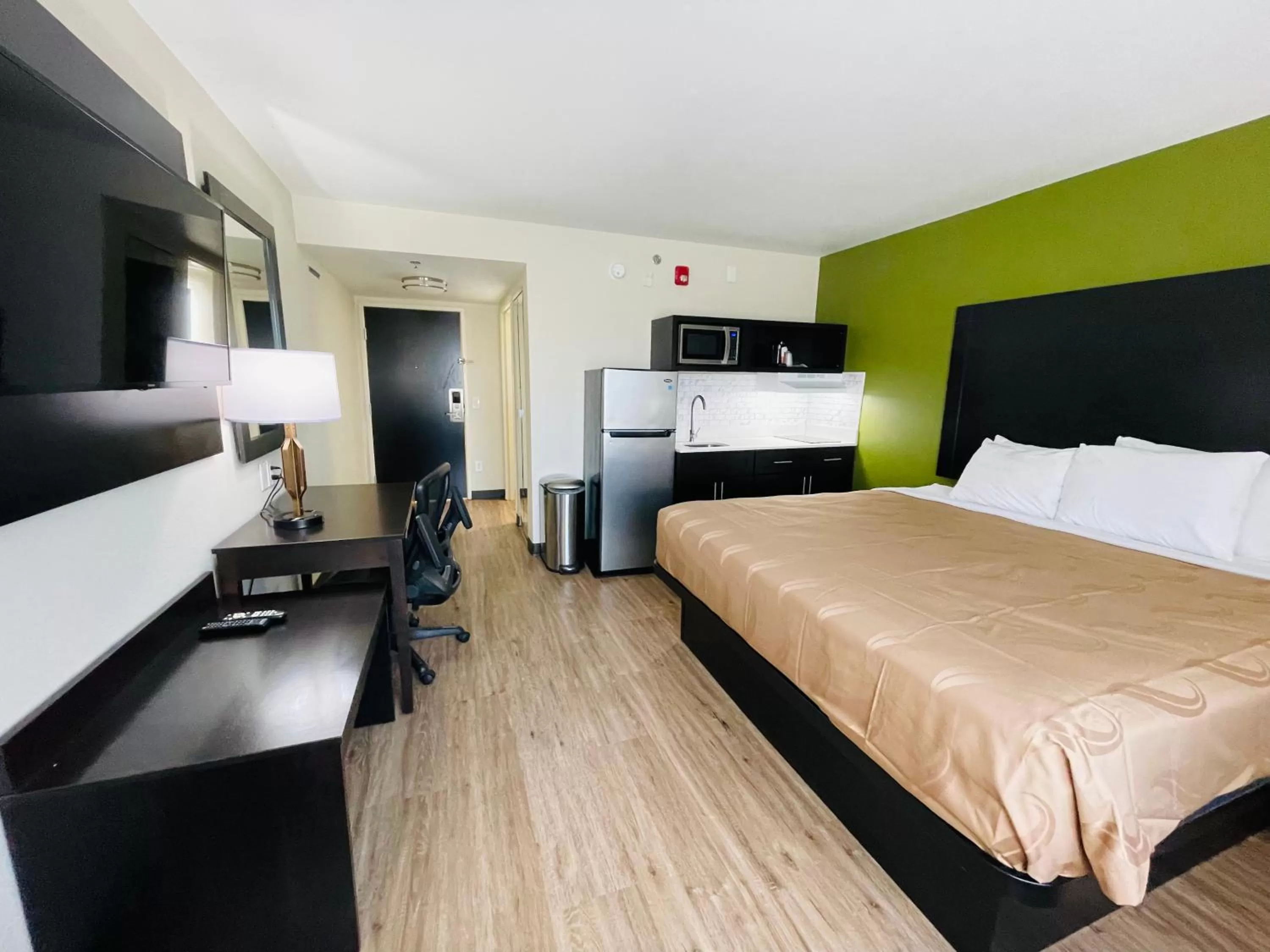 Bedroom in Quality Inn & Suites Lake Charles South