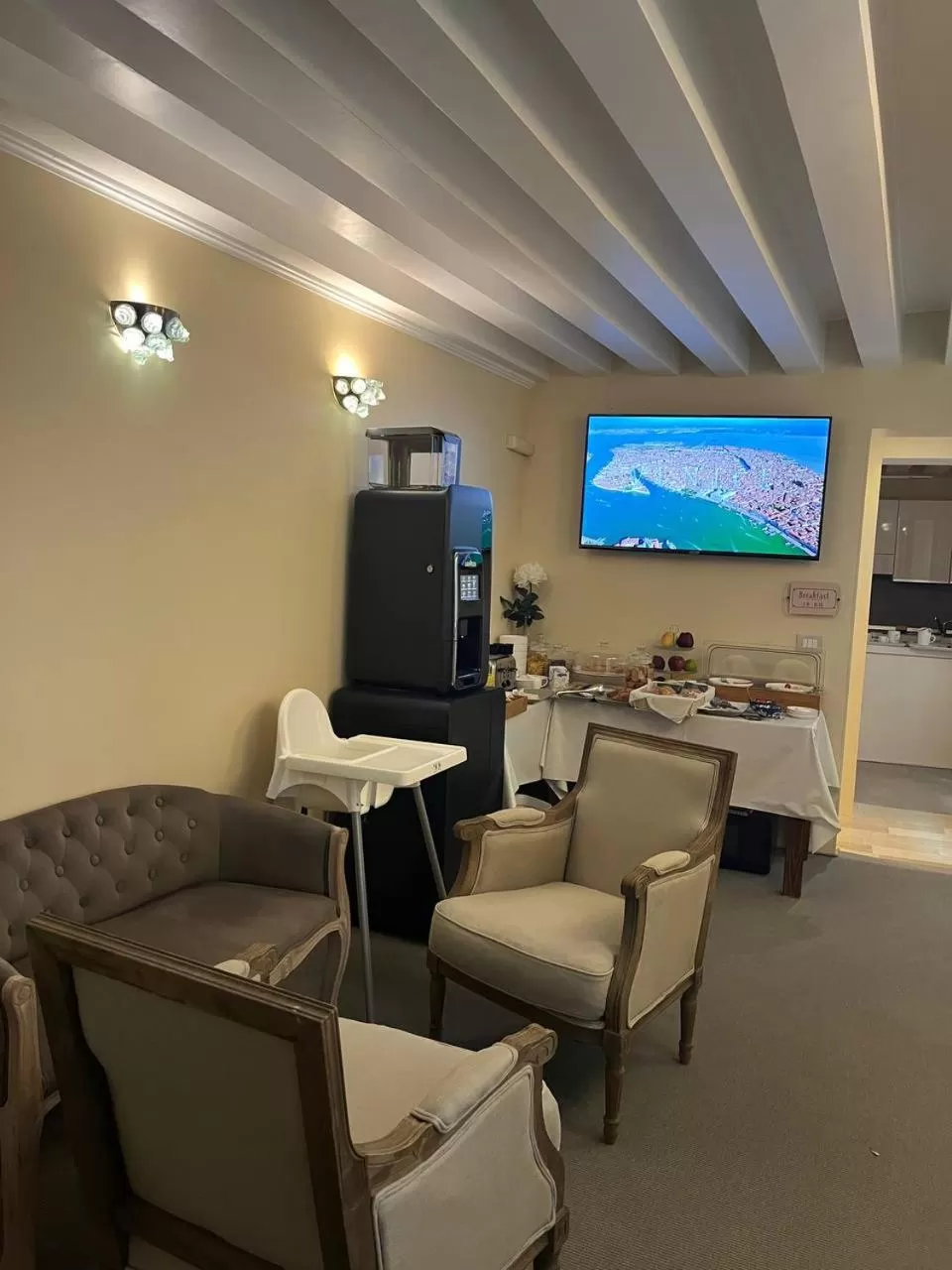 Communal lounge/ TV room in Corte del Doge di Rialto