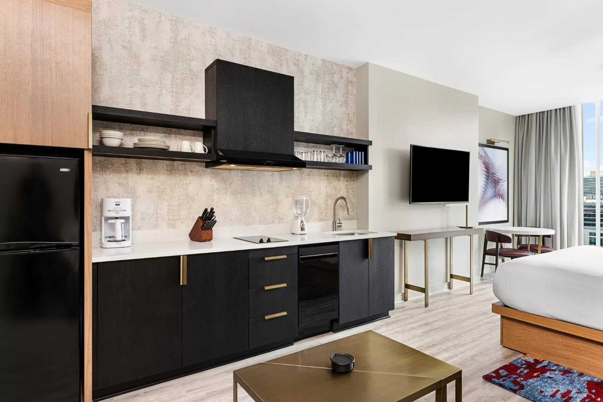 Food and drinks, Bed in Margaritaville Vacation Club - Atlanta