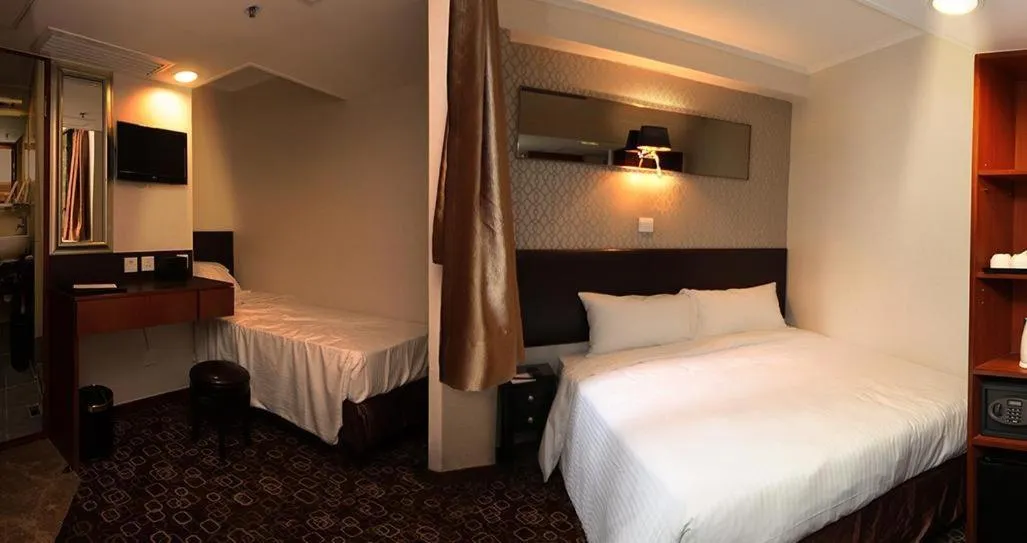 Bedroom in Lander Hotel Prince Edward