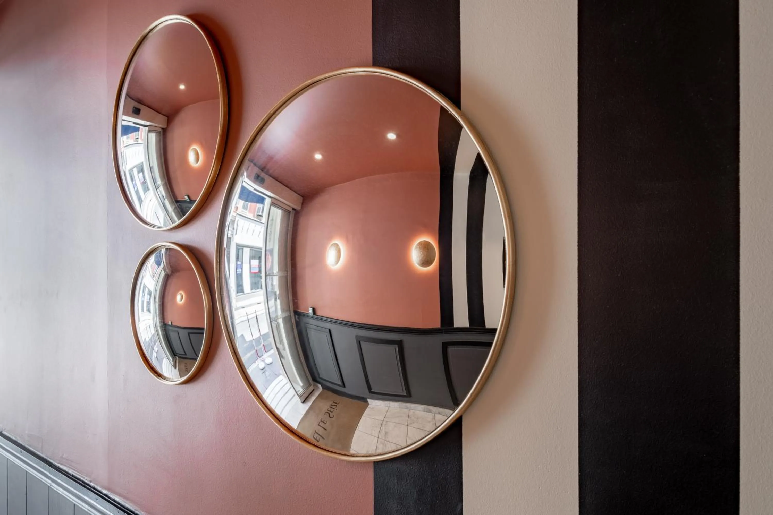 Decorative detail in Hôtel Le Seize, Nice Centre