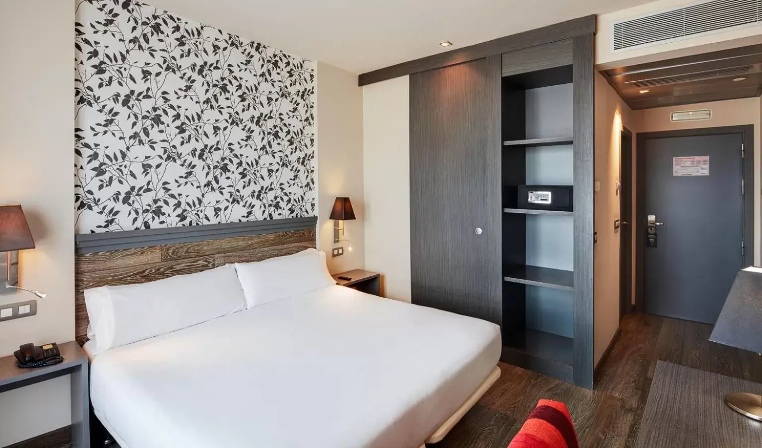 Queen Room in Sercotel Plaza Feria Queen Room in Sercotel Plaza Feria