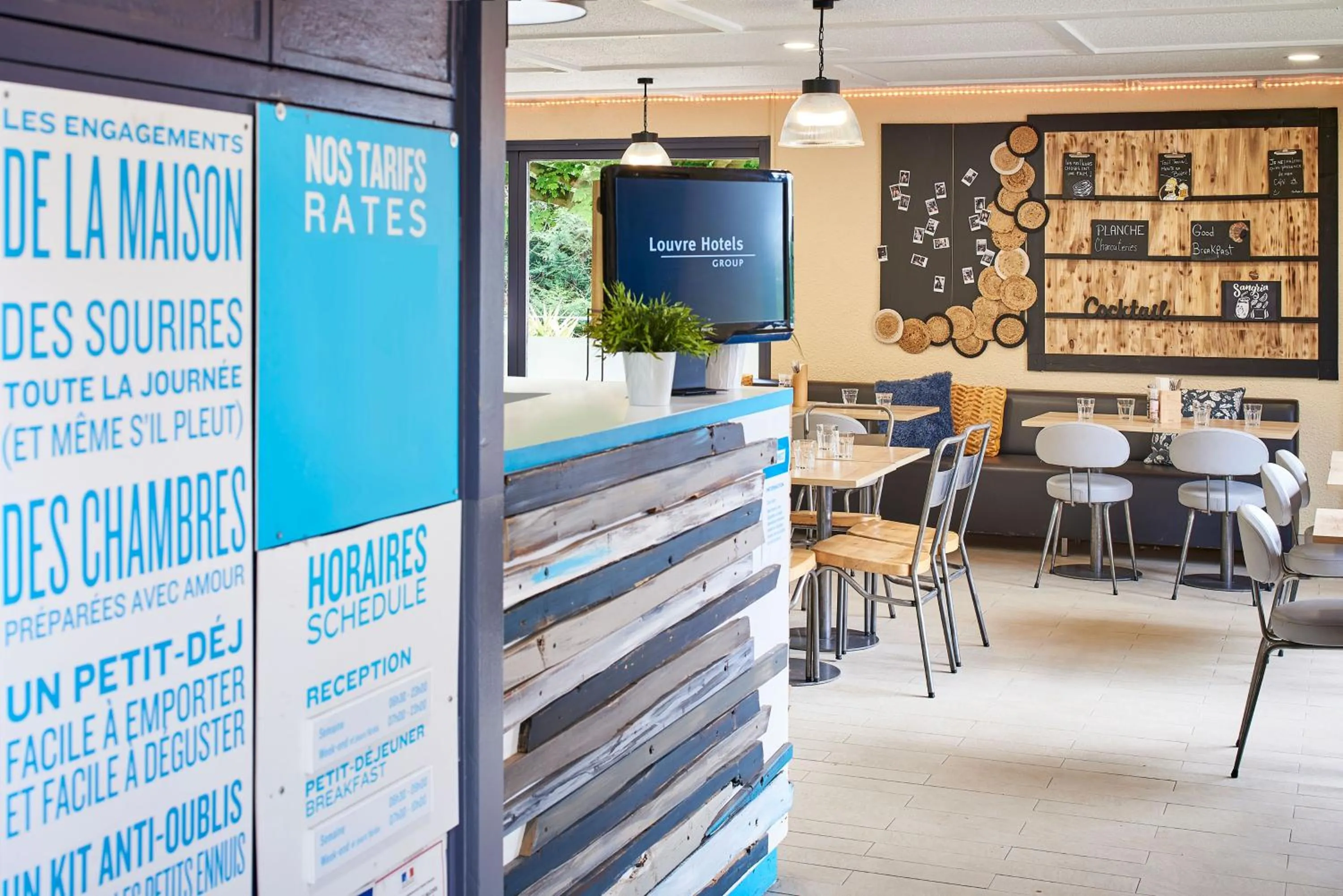 Restaurant/places to eat in Kyriad Direct Le Bourget Gonesse