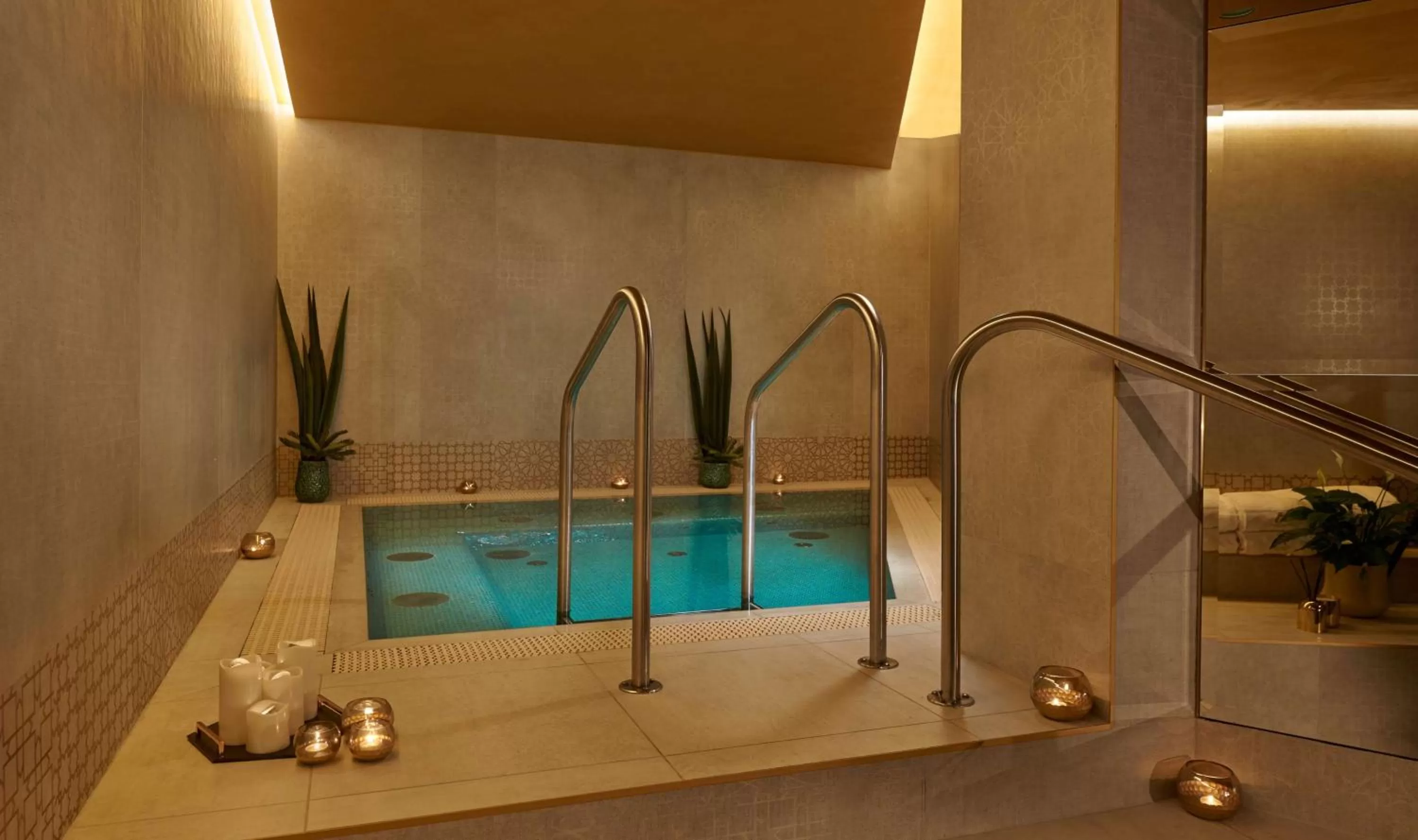 Spa and wellness centre/facilities in Párisi Udvar Hotel Budapest, part of Hyatt