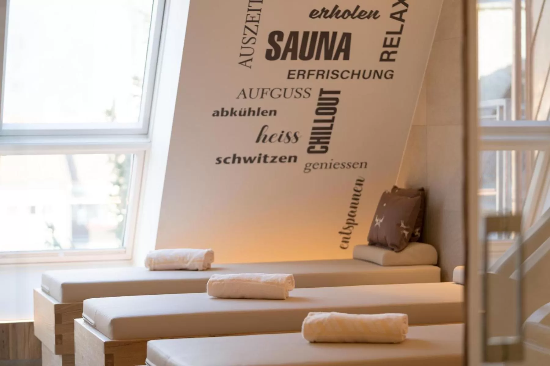 Sauna, Bed in Leipziger Hof Innsbruck