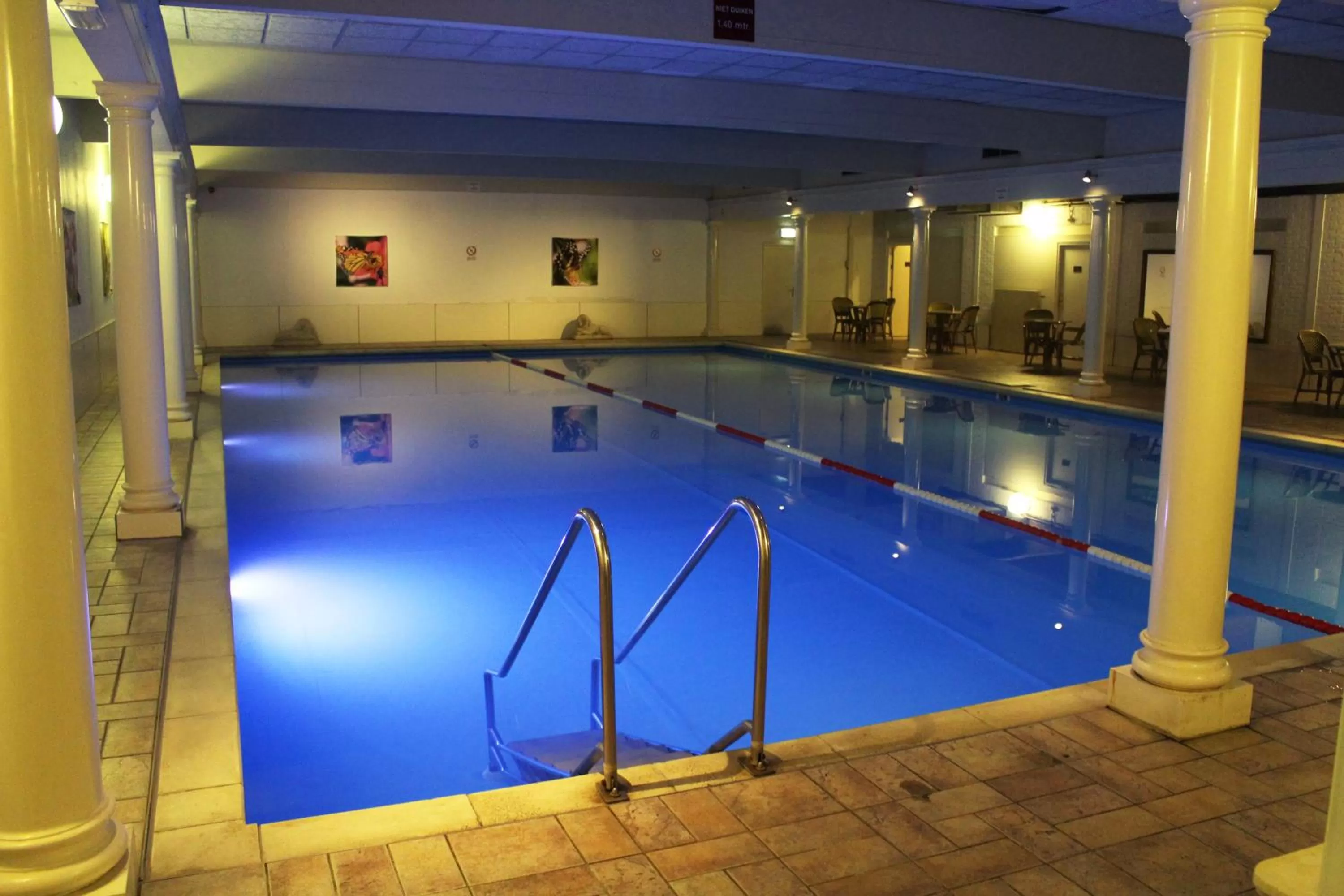 Swimming pool in Fletcher Hotel Restaurant Doorwerth - Arnhem