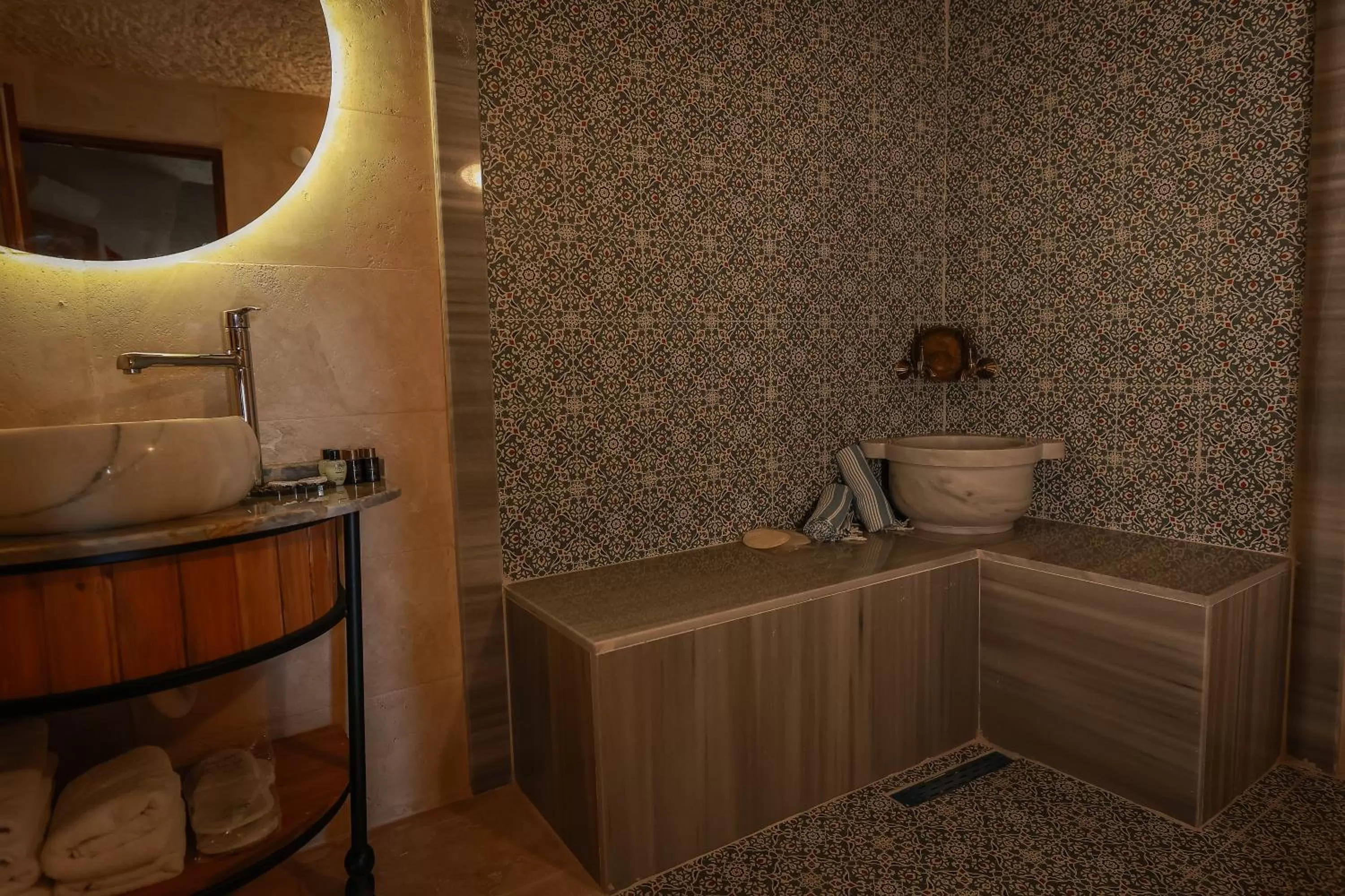 Shower in Mia Cappadocia Cave Hotel