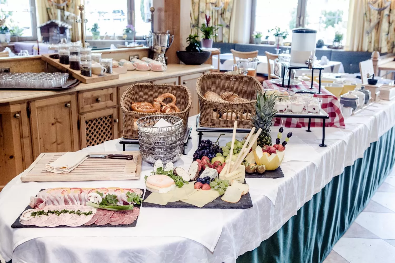 Buffet breakfast in Sporthotel Kirchler