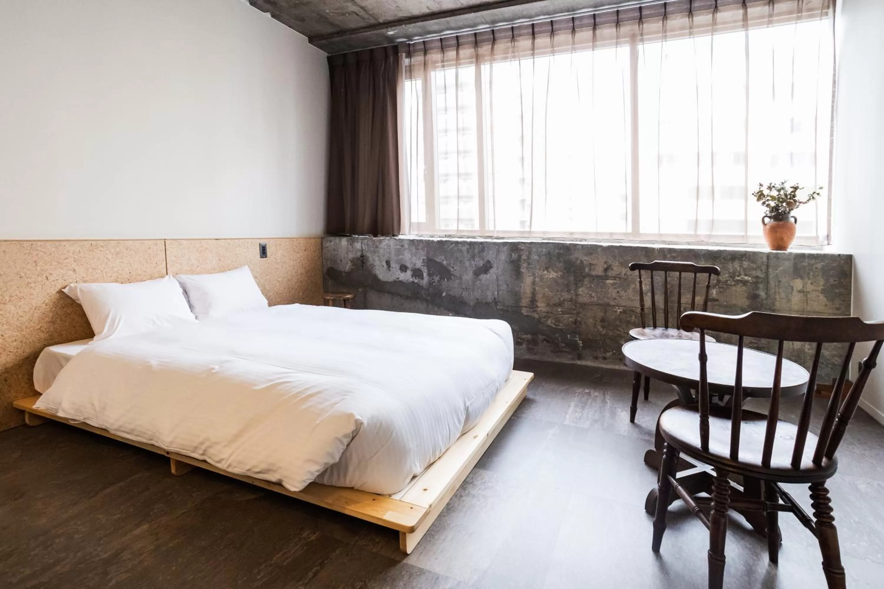 Collection Superior Double Room in Hotel Morning Box Osaka Shinsaibashi