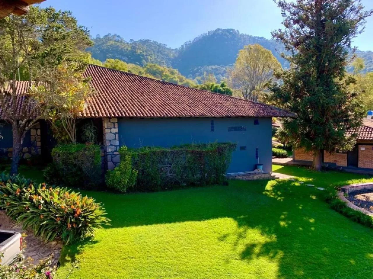 Mountain view, Property Building in San José Del Valle