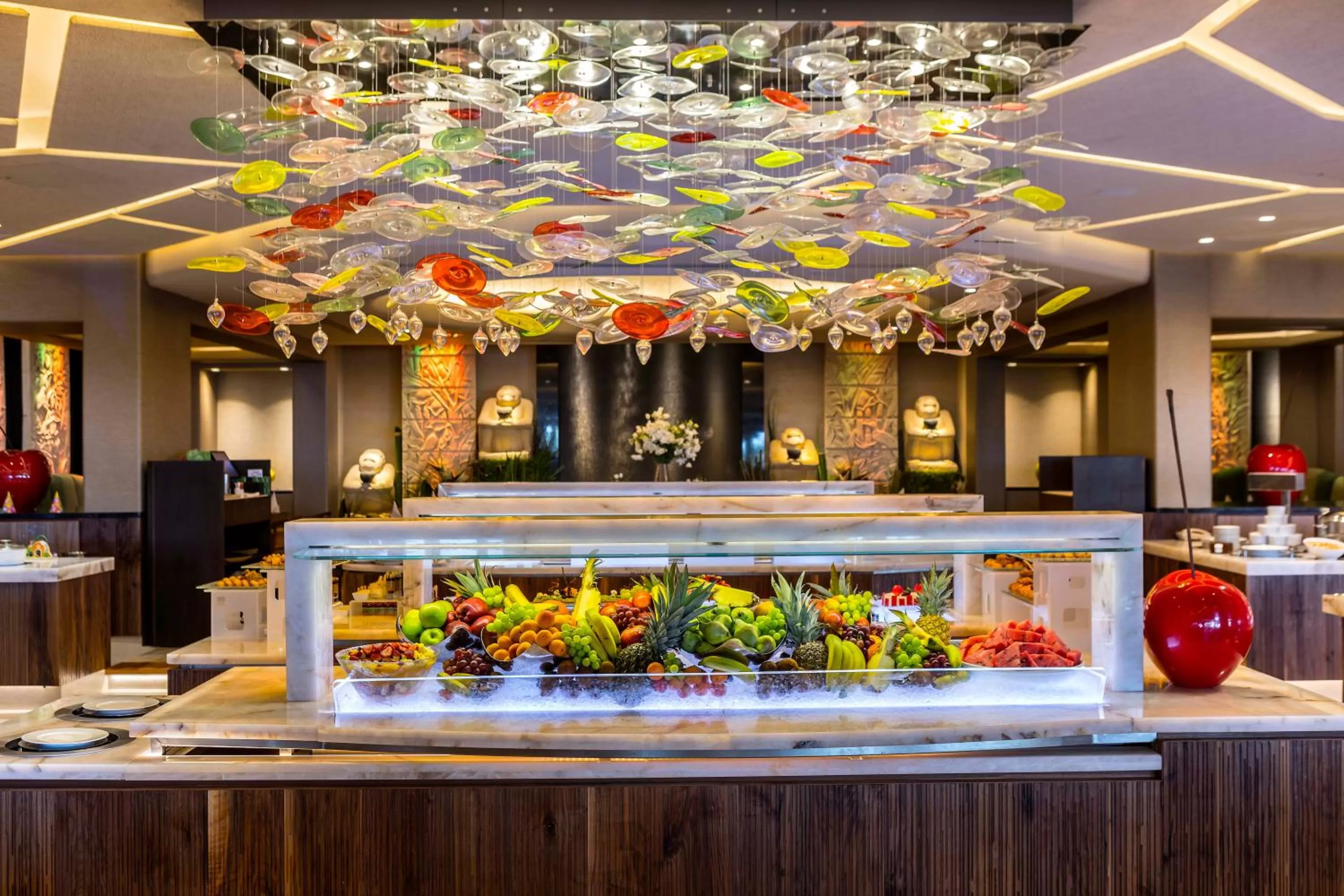 Restaurant/places to eat in Four Seasons Hotel