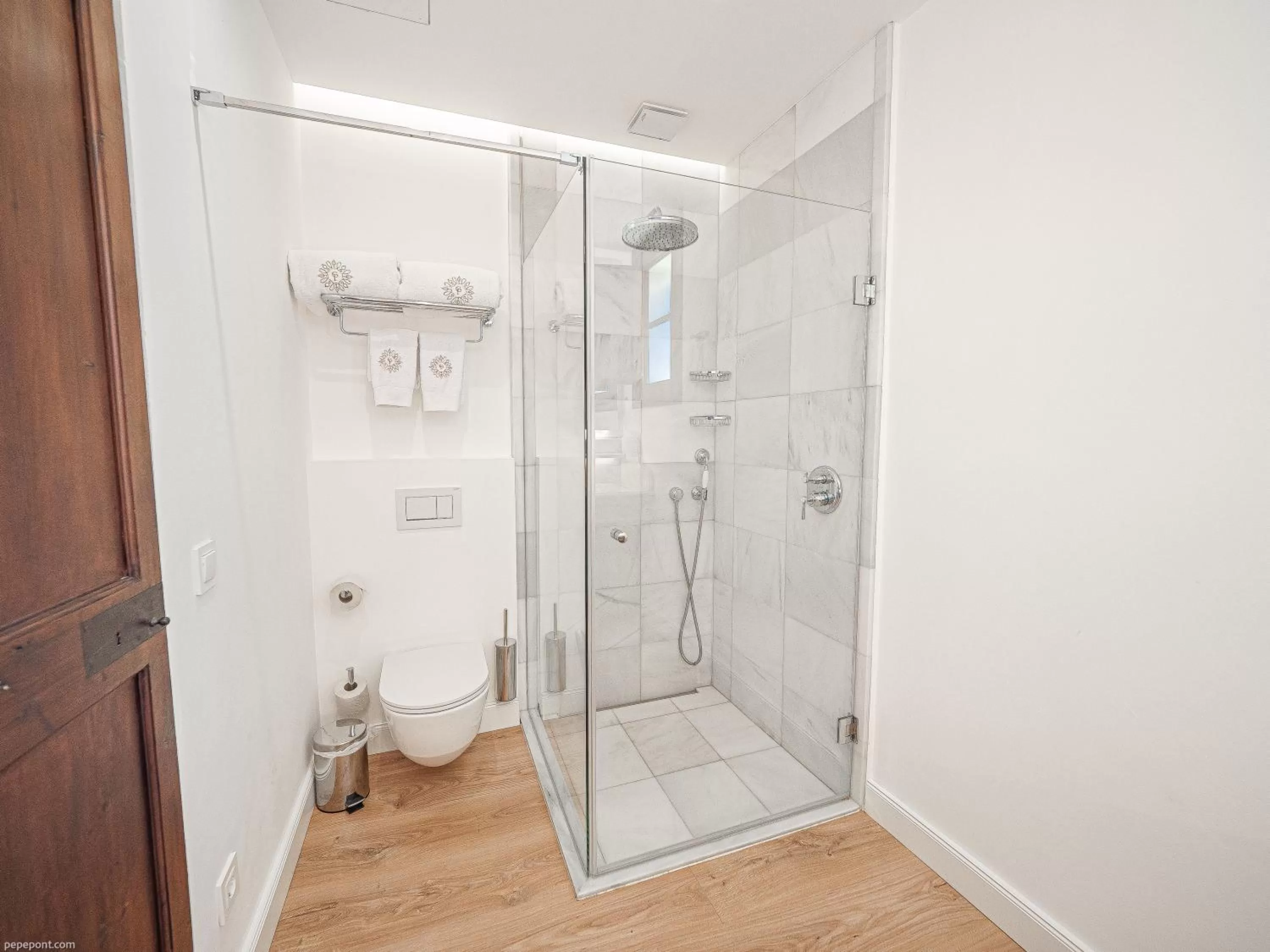 Shower in Ca'n Puig de Sòller