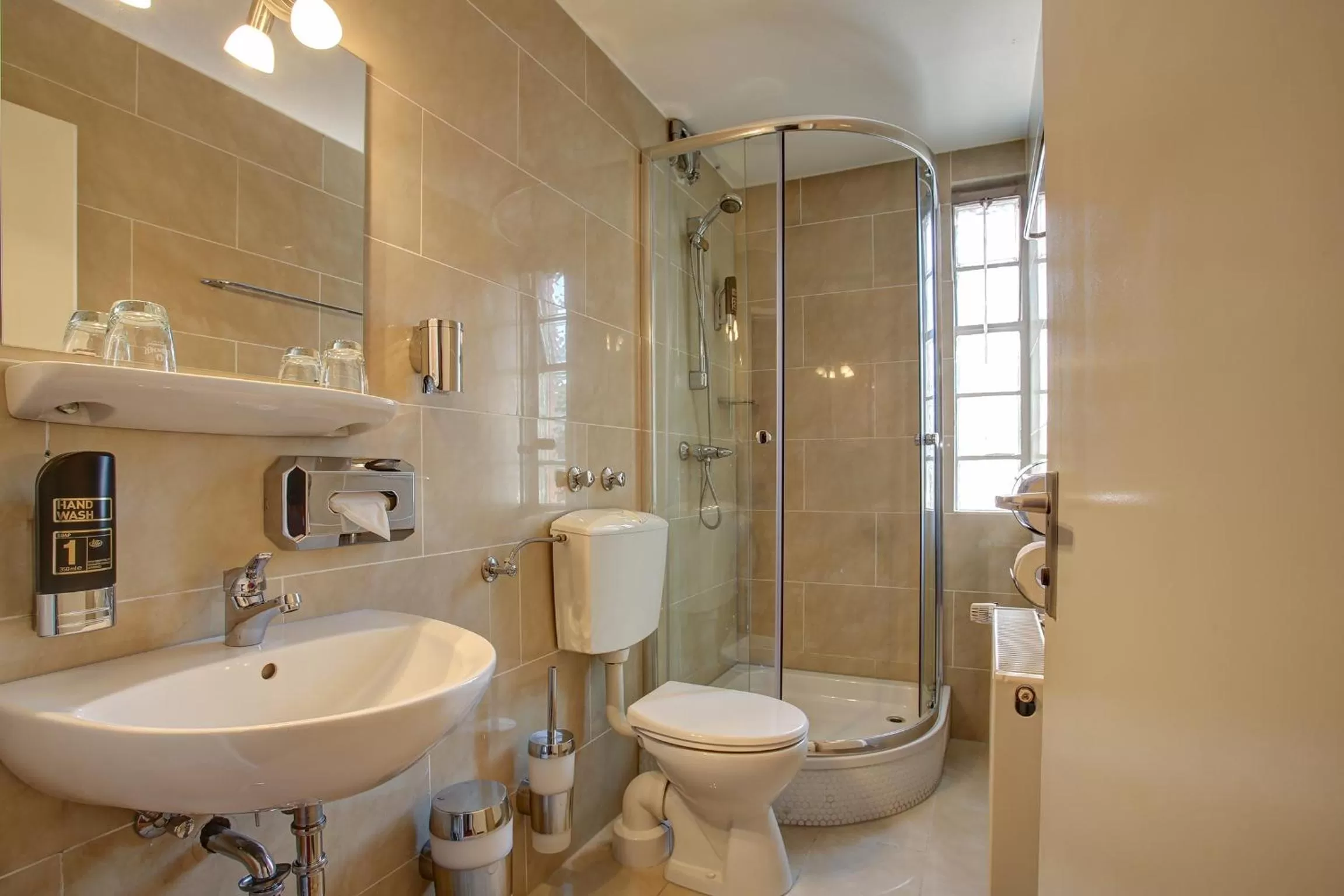 Bathroom in Hafner Hotel- Apartment