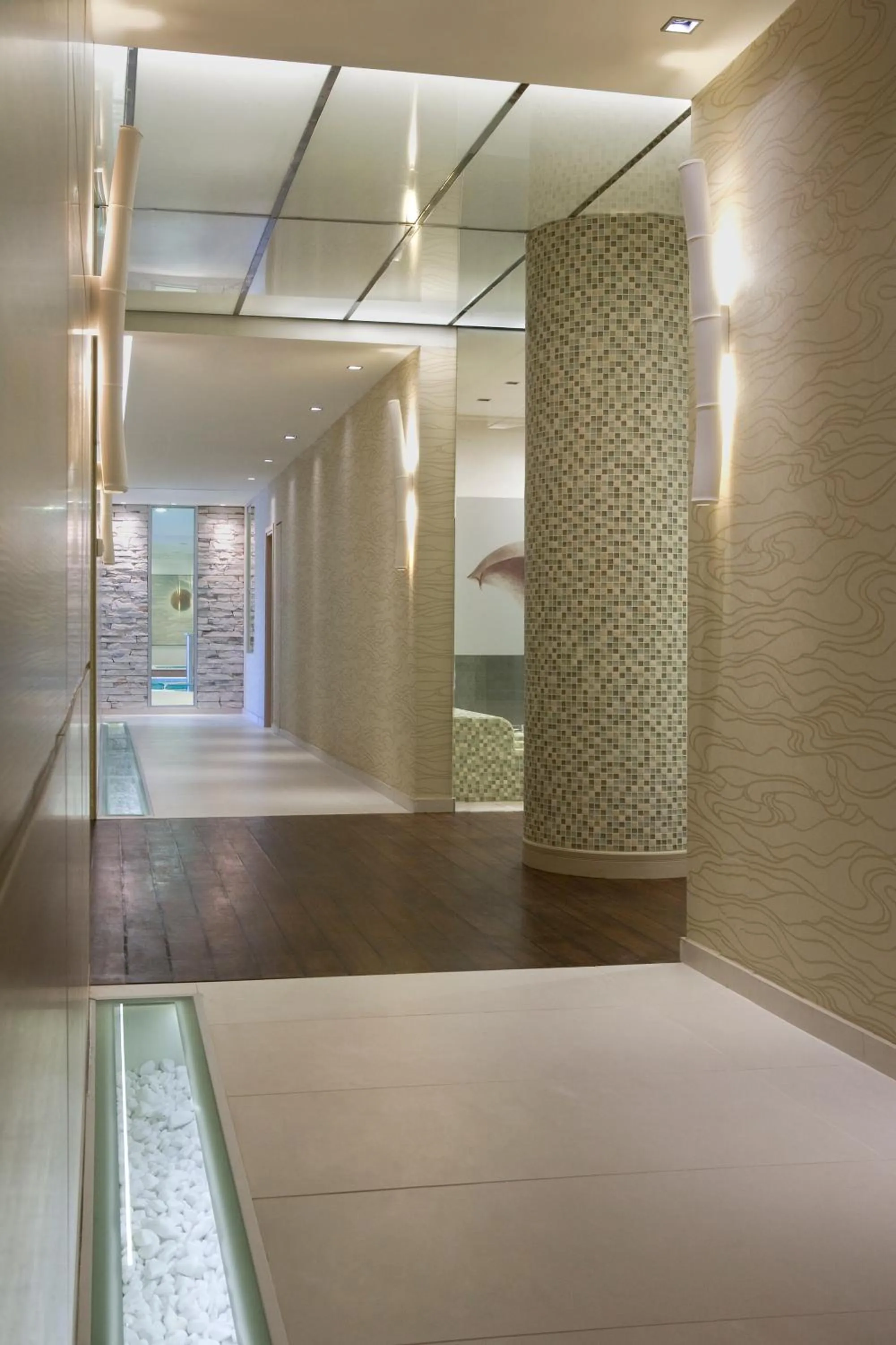 Spa and wellness centre/facilities in Ramada Plaza by Wyndham Thraki