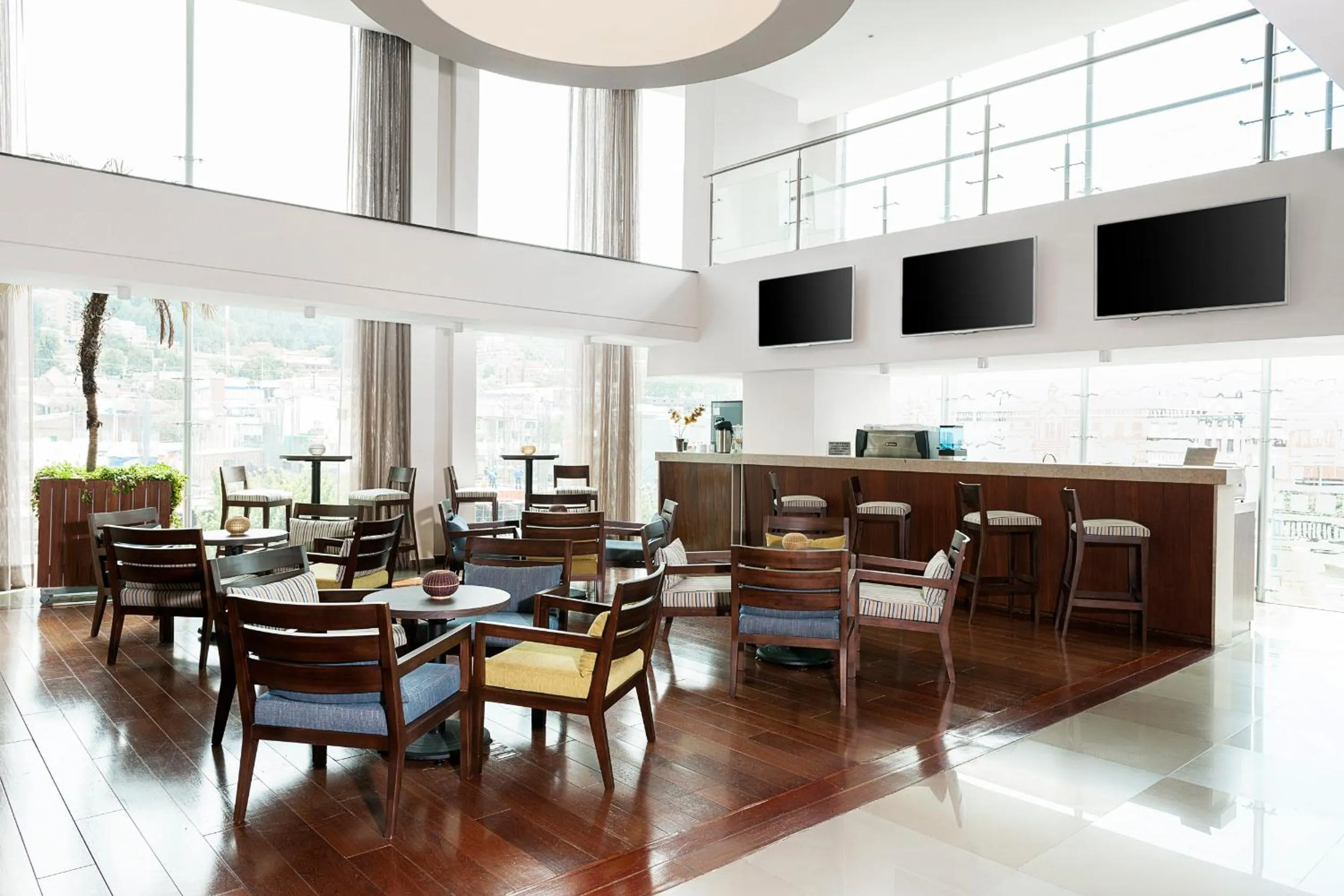 Lounge or bar in Hotel bh Usaquén