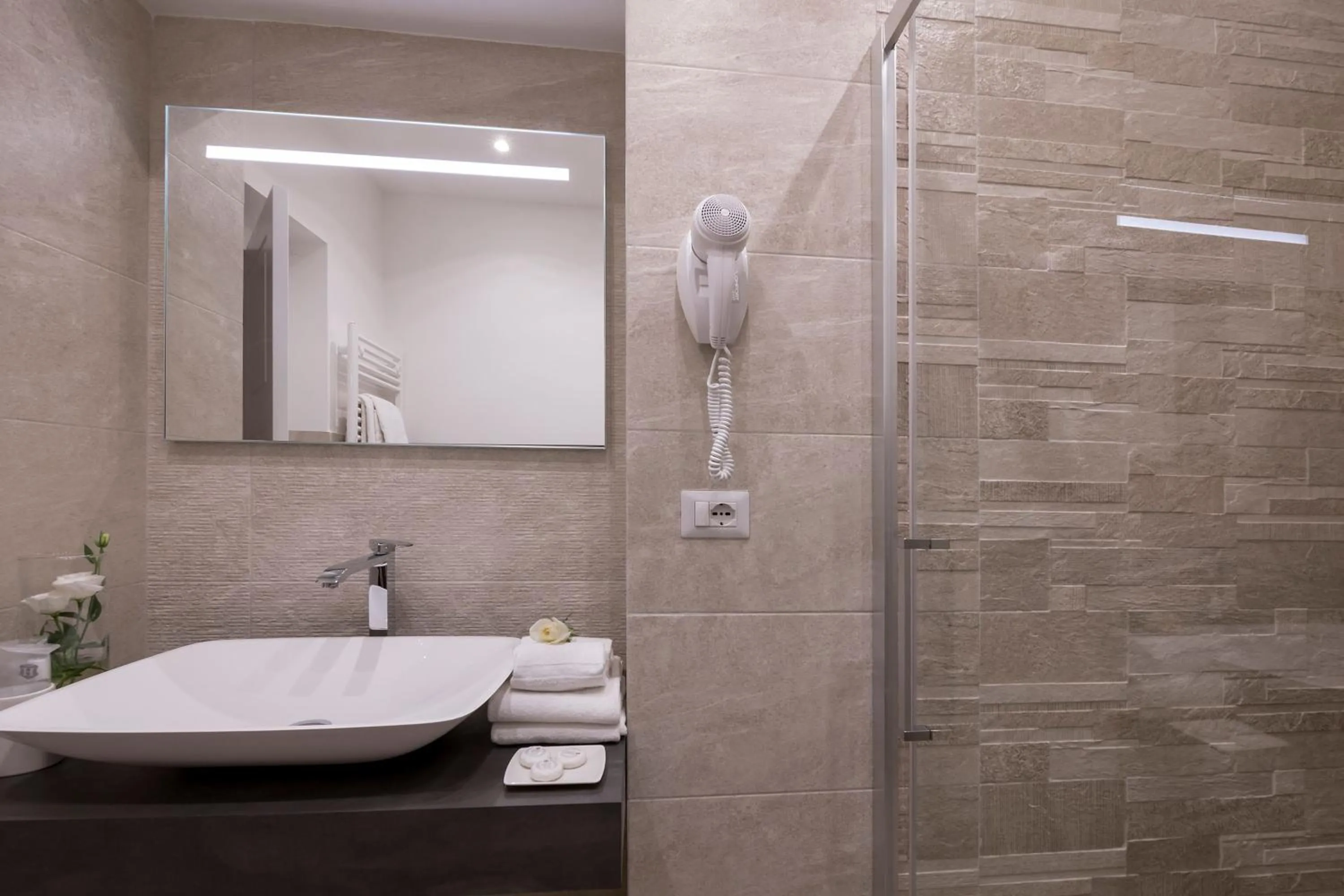 Bathroom in St. Peter Fortytwo