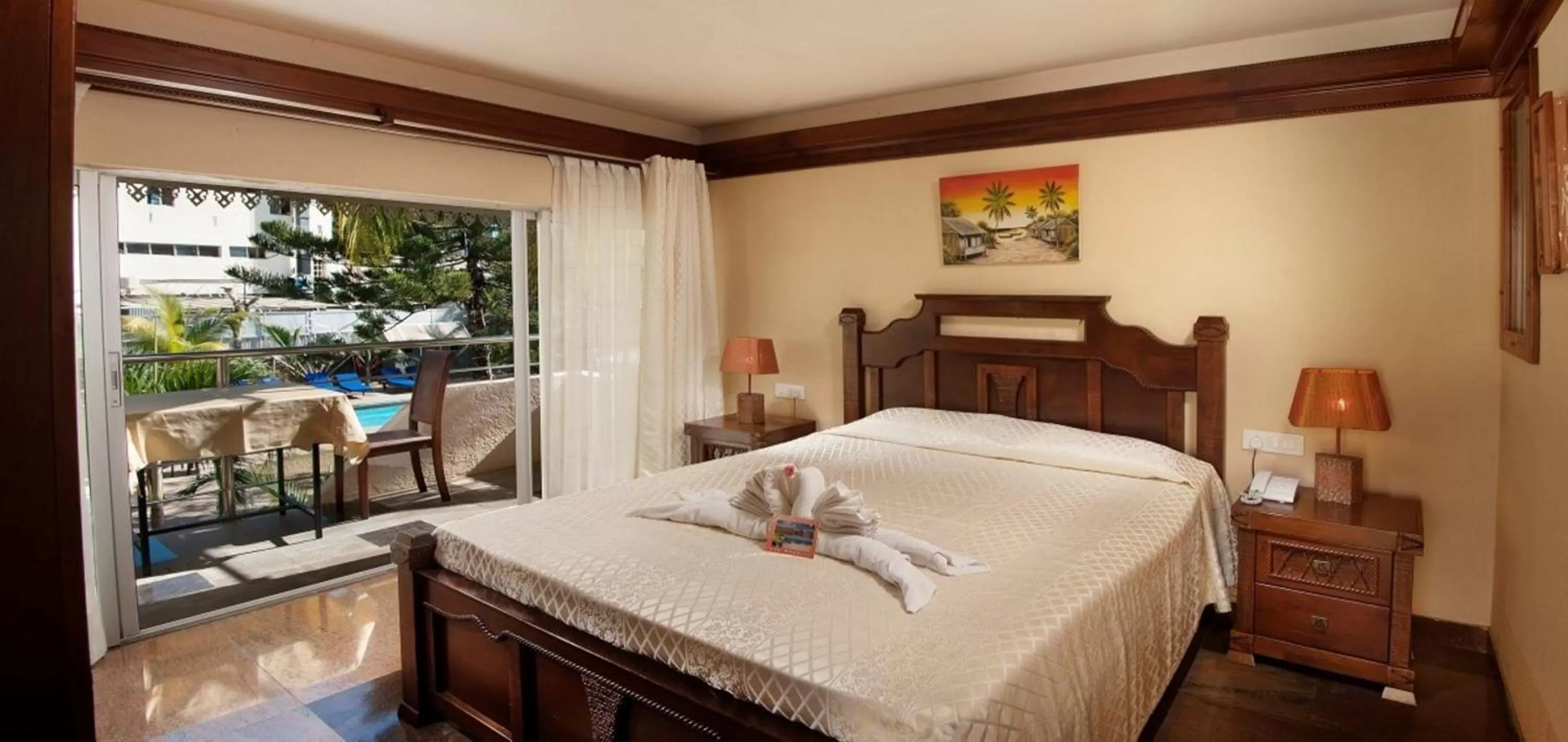 Photo of the whole room, Bed in Manisa Hotel