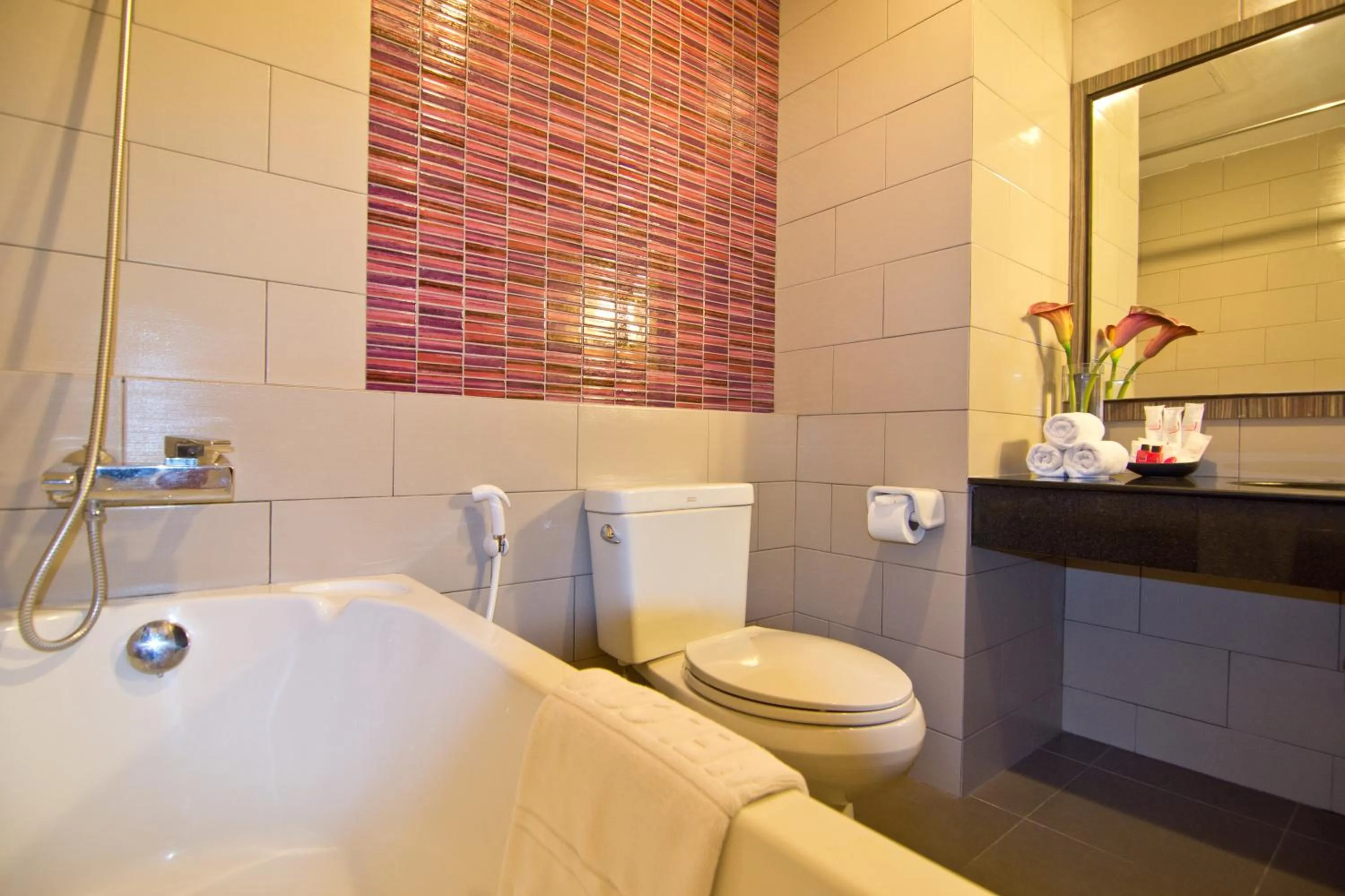Bathroom in Hotel J Residence Pattaya