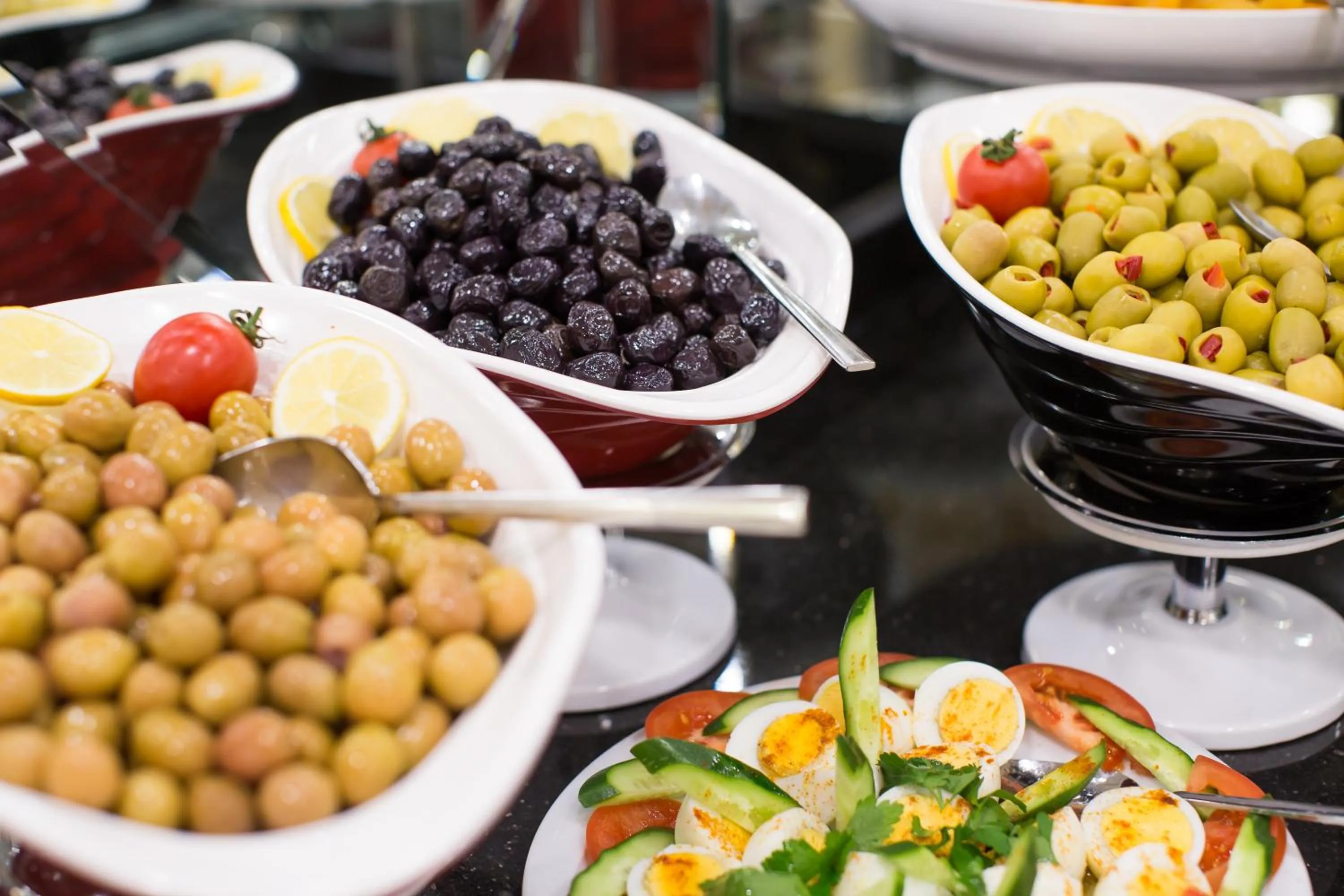 Buffet breakfast in Ruba Palace Thermal Hotel