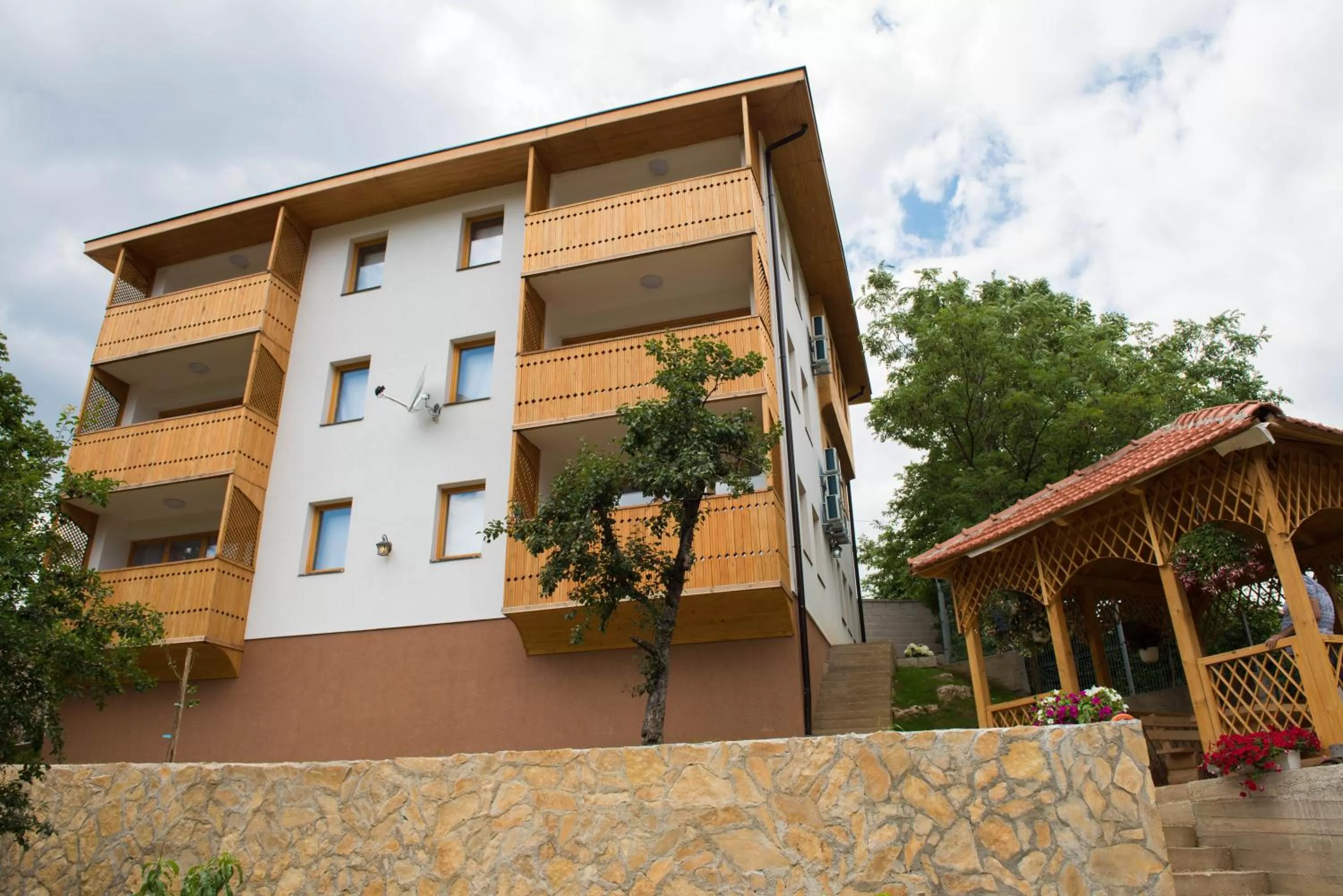 Property Building in Leader apartment