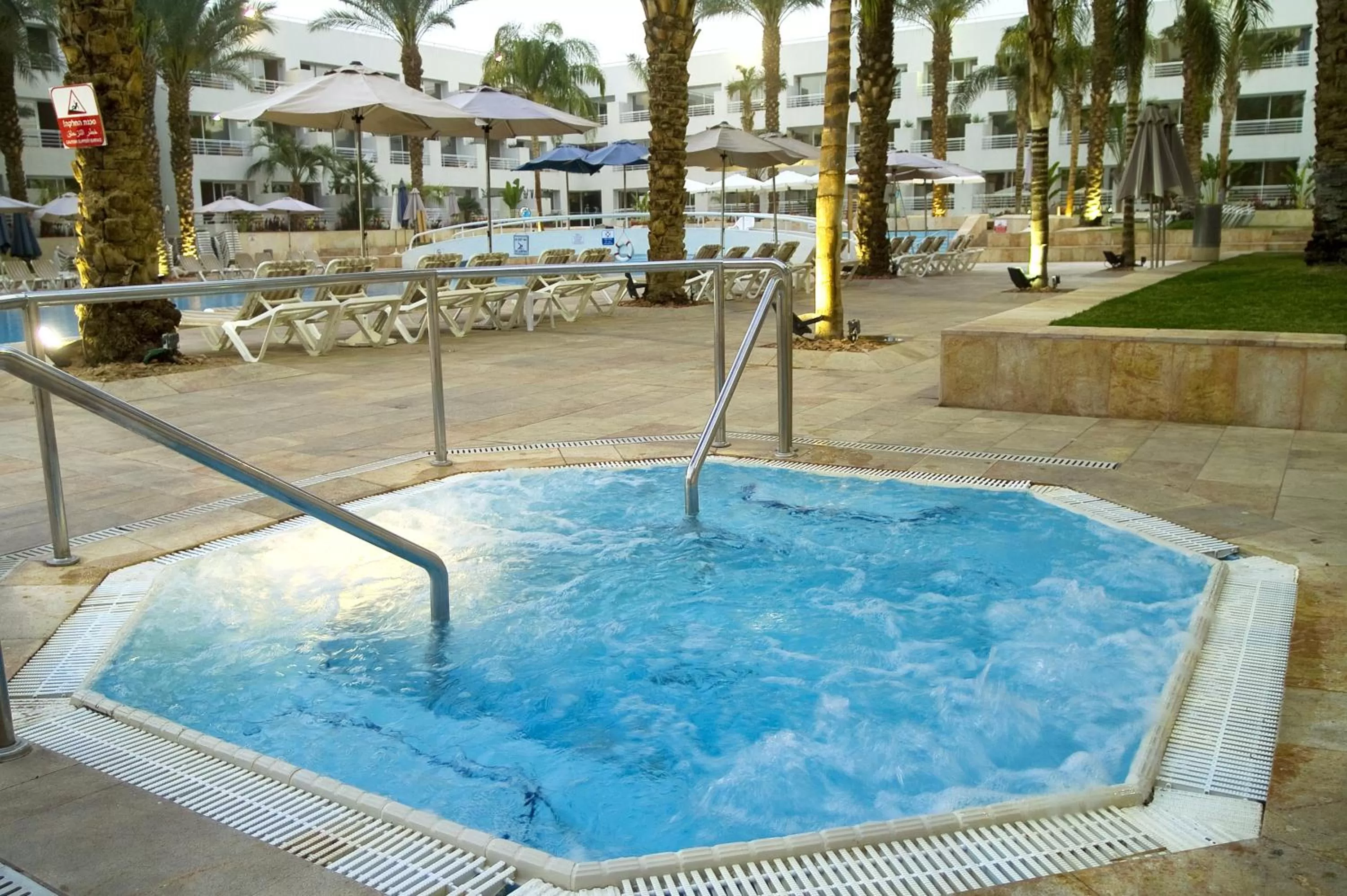 Hot Spring Bath in Leonardo Royal Resort Eilat