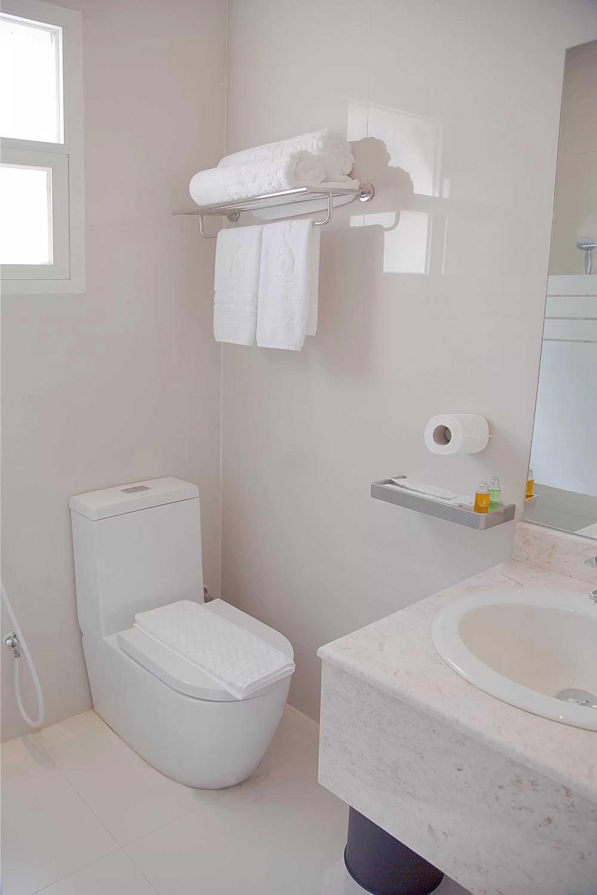 Bathroom in Rafa Homes - Al Falah