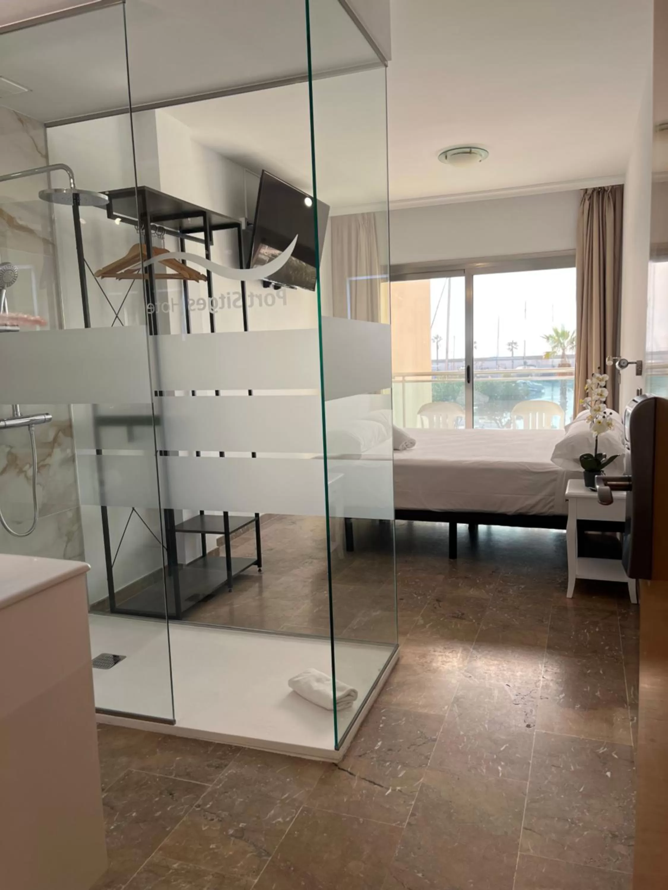 Bed in Hotel Port Sitges