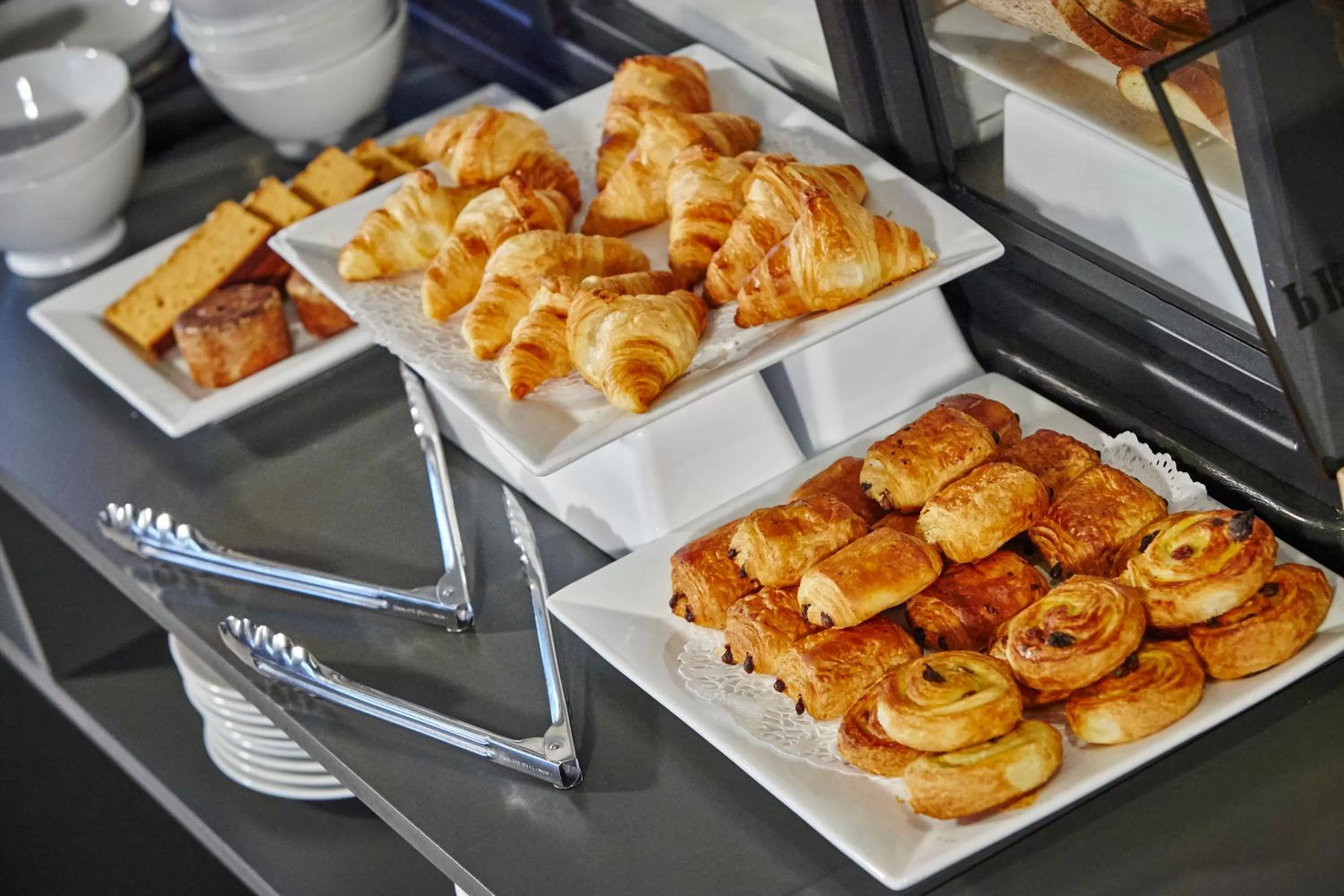 Breakfast in Kyriad Chalon-Sur-Saone Centre