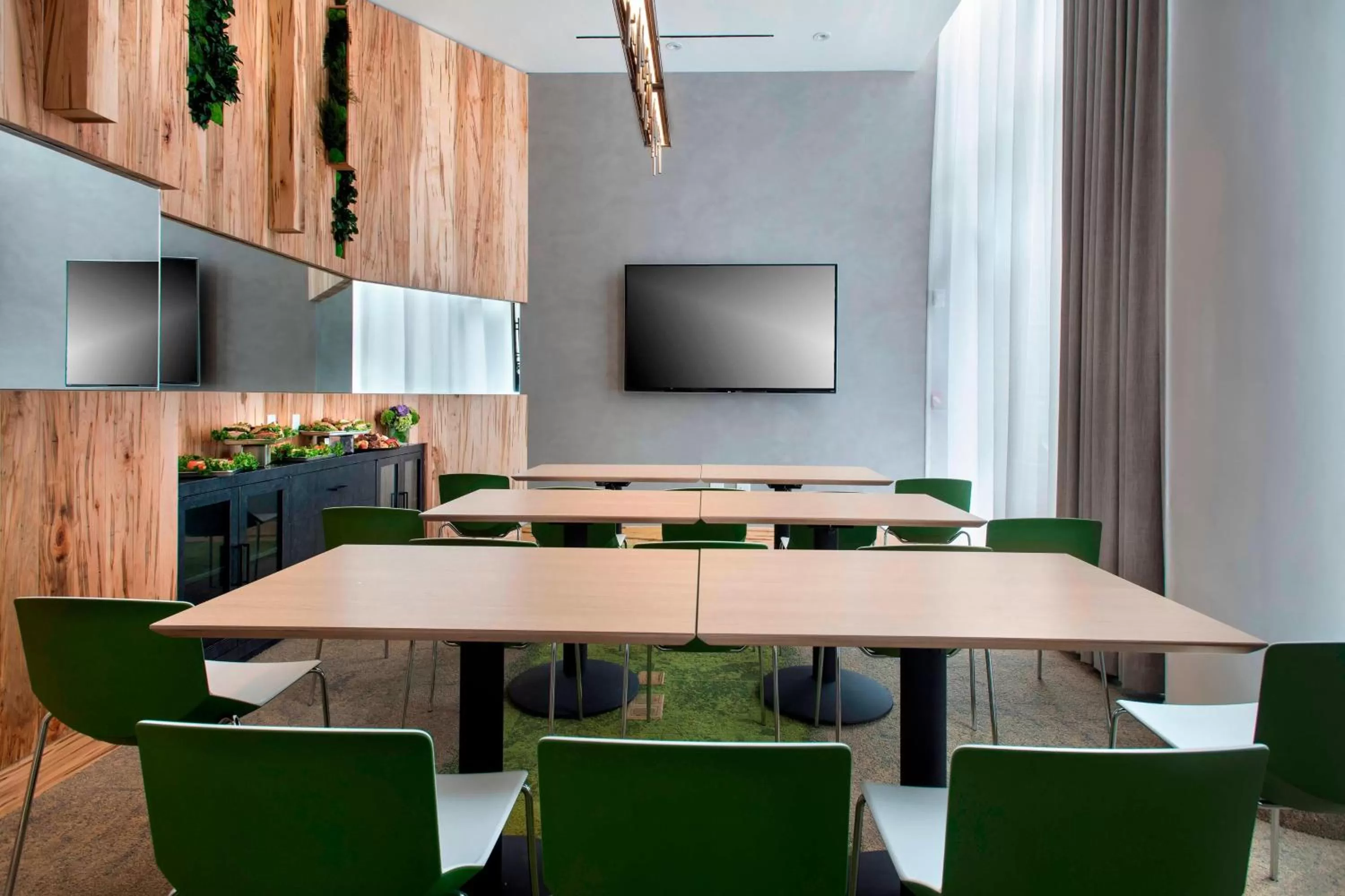 Meeting/conference room in SpringHill Suites by Marriott New York Midtown Manhattan/Fifth Avenue