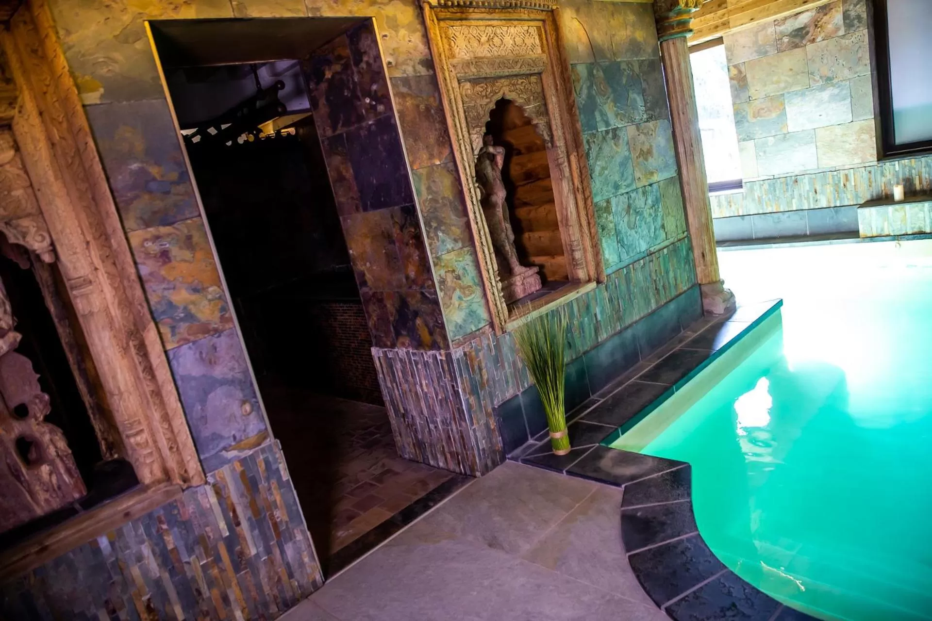 Spa and wellness centre/facilities in Hotel et Spa Le Lion d'Or