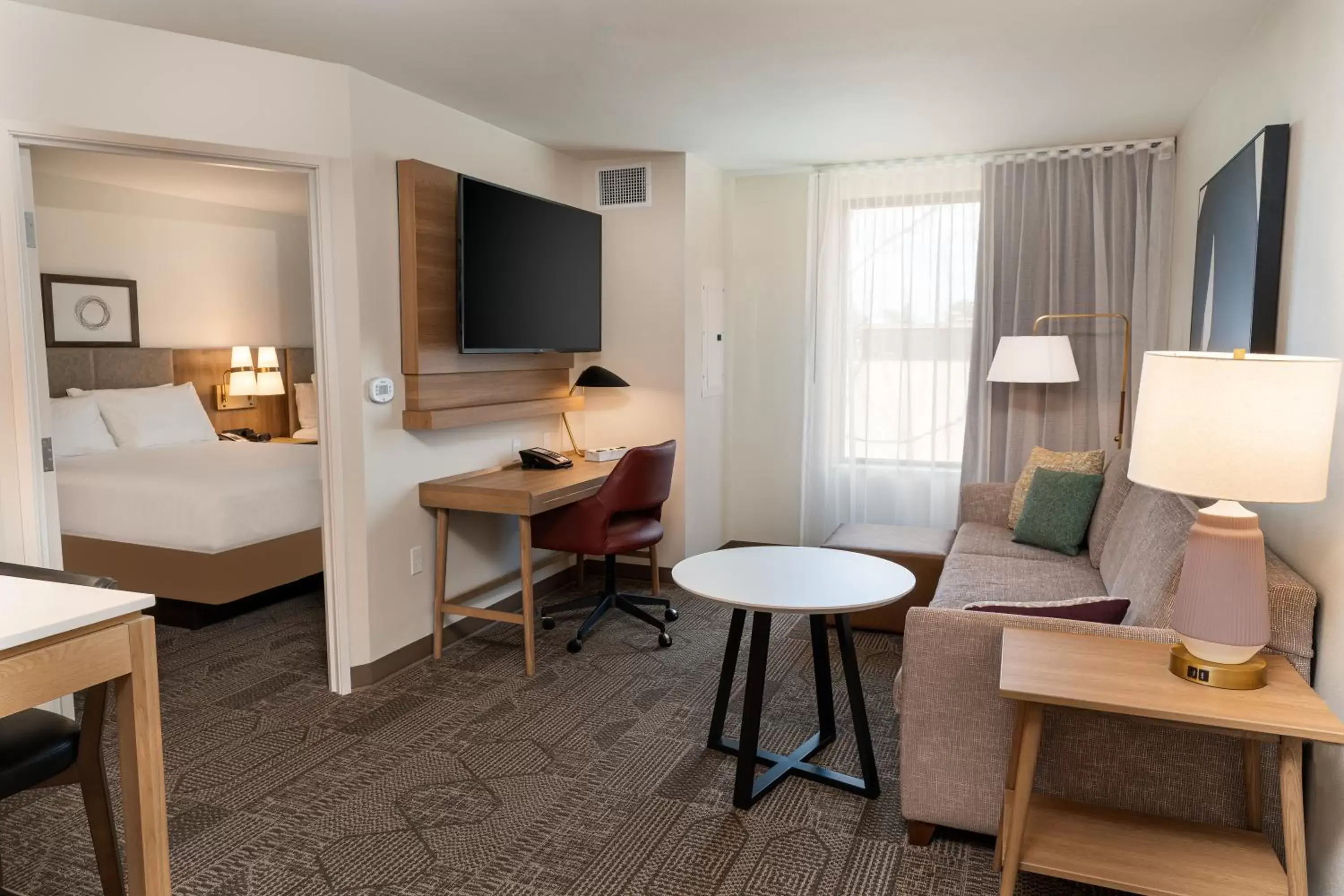 One-Bedroom Queen Suite - Hearing Accessible - Non-Smoking in Staybridge Suites - Temecula - Wine Country, an IHG Hotel One-Bedroom Queen Suite - Hearing Accessible - Non-Smoking in Staybridge Suites - Temecula - Wine Country, an IHG Hotel