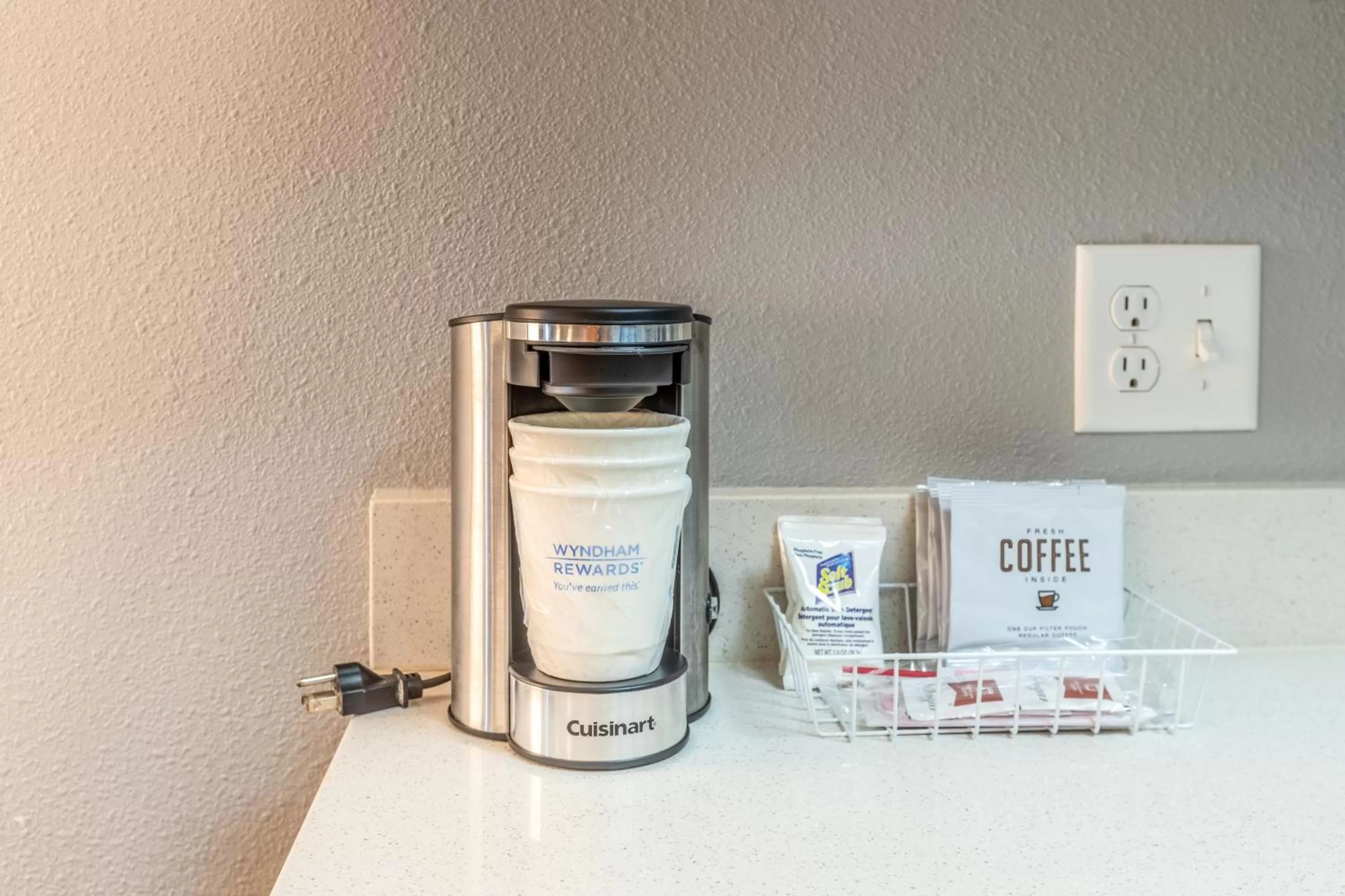 Coffee/tea facilities in Hawthorn Extended Stay by Wyndham Loveland