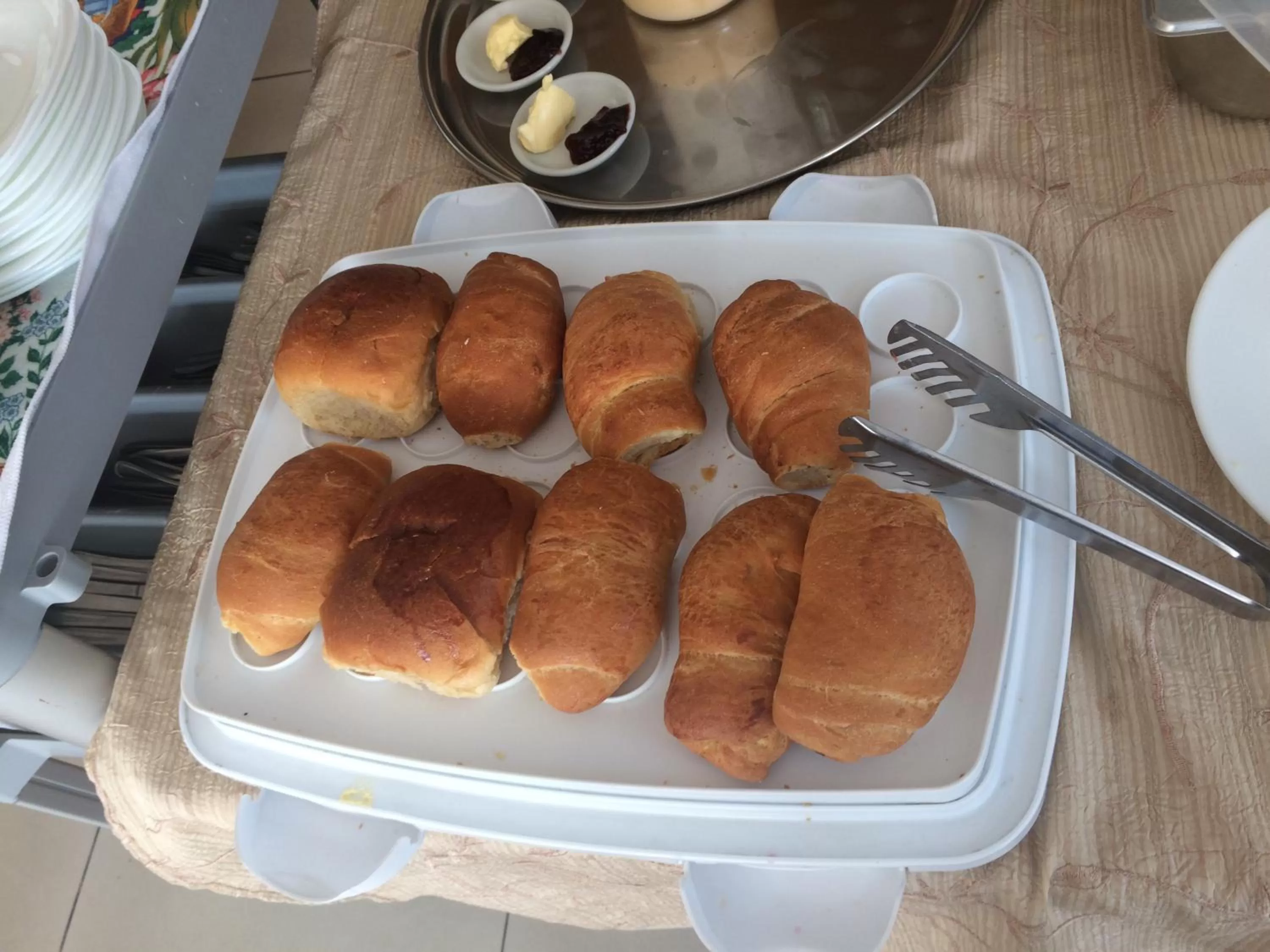 Breakfast in Hotel Garzota Inn