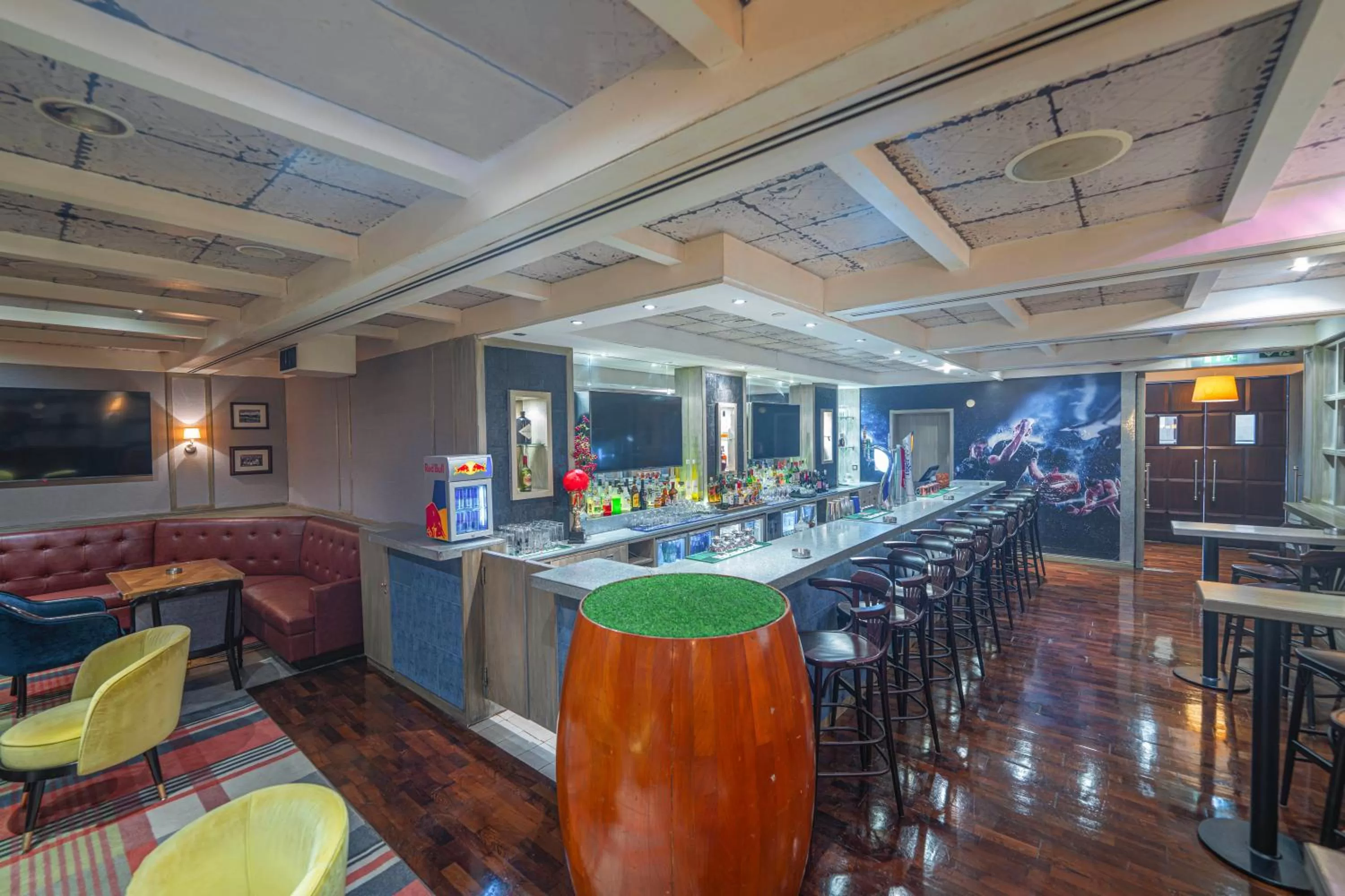 Restaurant/places to eat in Hyatt Regency Dubai - Corniche