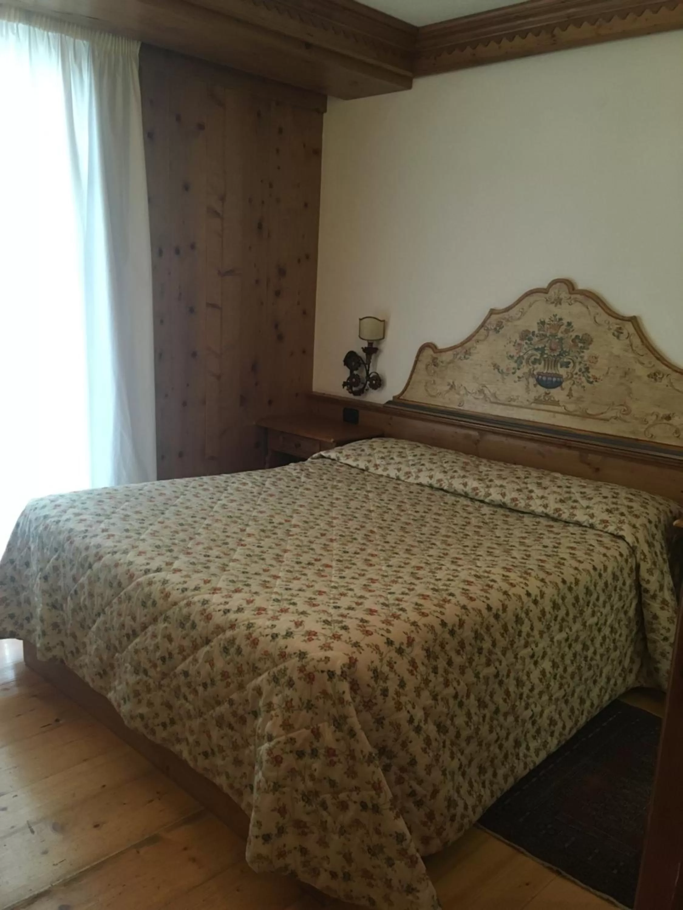 Bedroom, Bed in Hotel Cortina