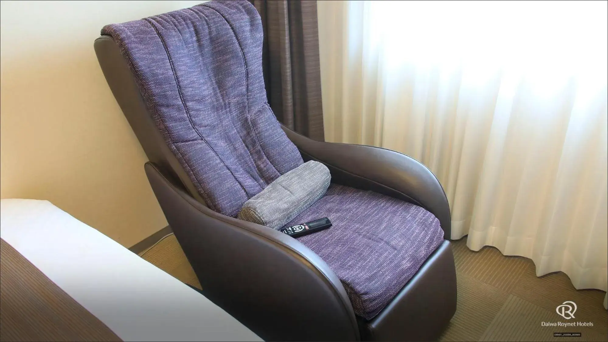 Standard Twin Room - Non-Smoking in Daiwa Roynet Hotel Gifu Standard Twin Room - Non-Smoking in Daiwa Roynet Hotel Gifu