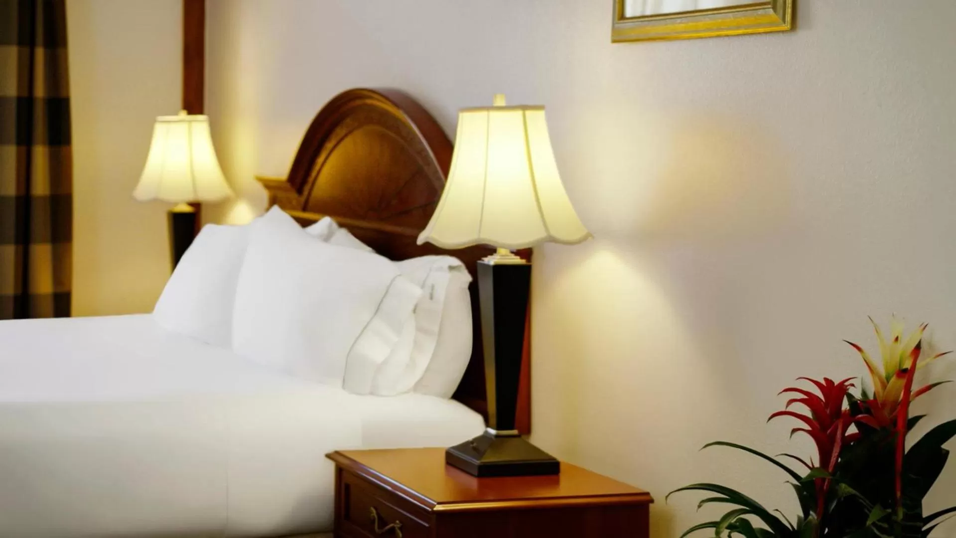 Bed in Wingate by Wyndham Eagle Vail Valley