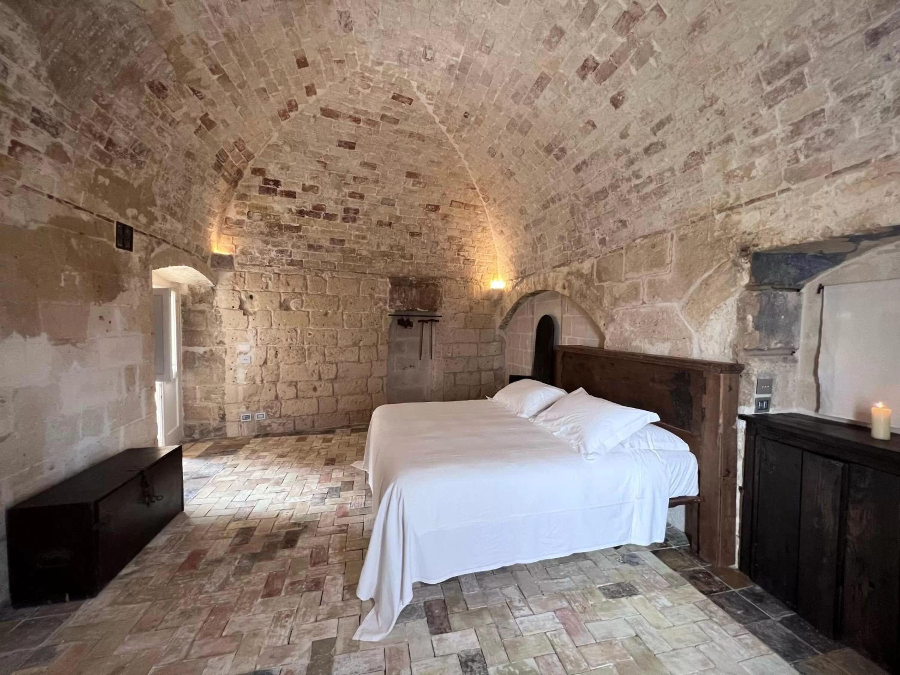 Bedroom, Bed in Sextantio Le Grotte Della Civita