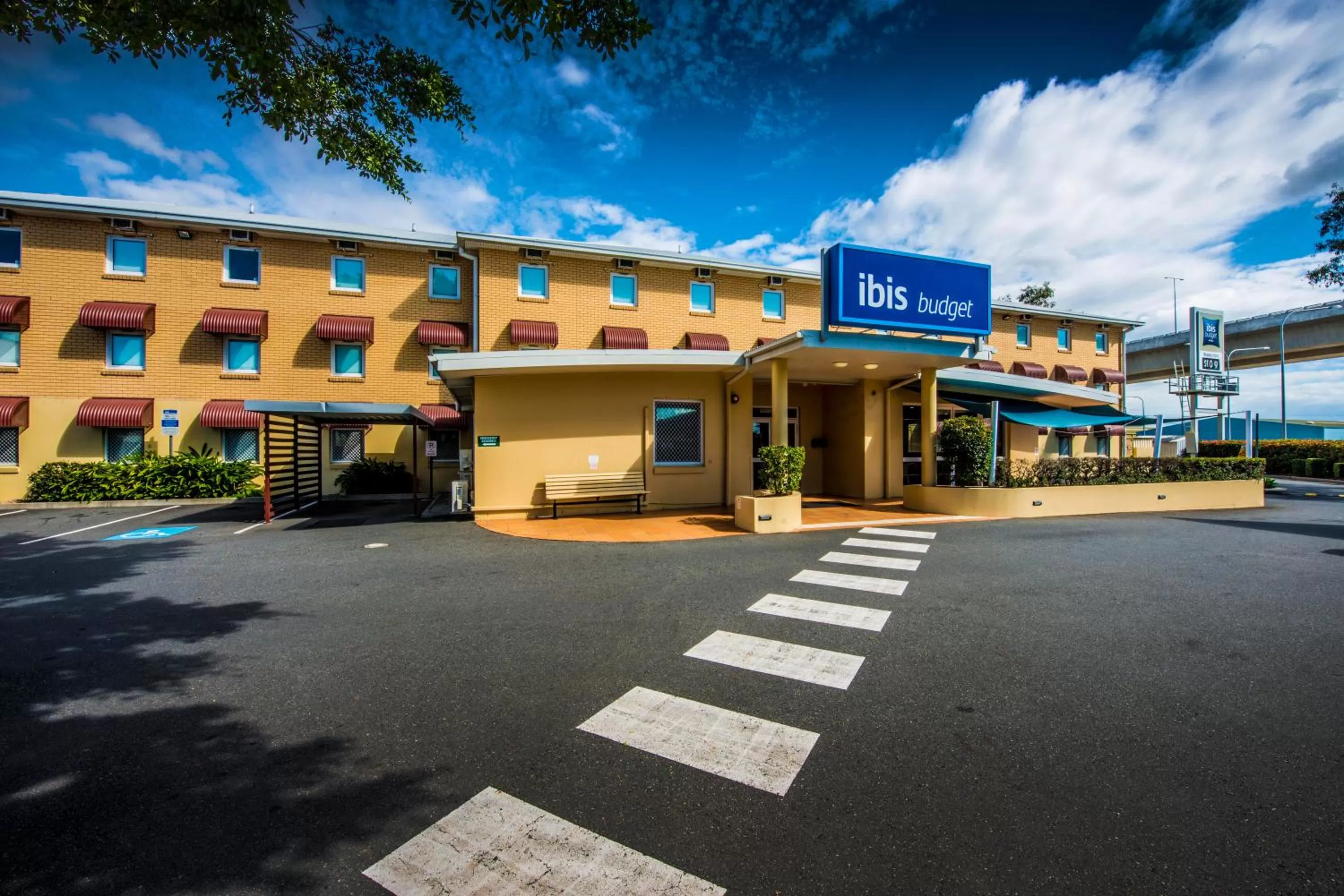 Property building in ibis Budget Brisbane Airport