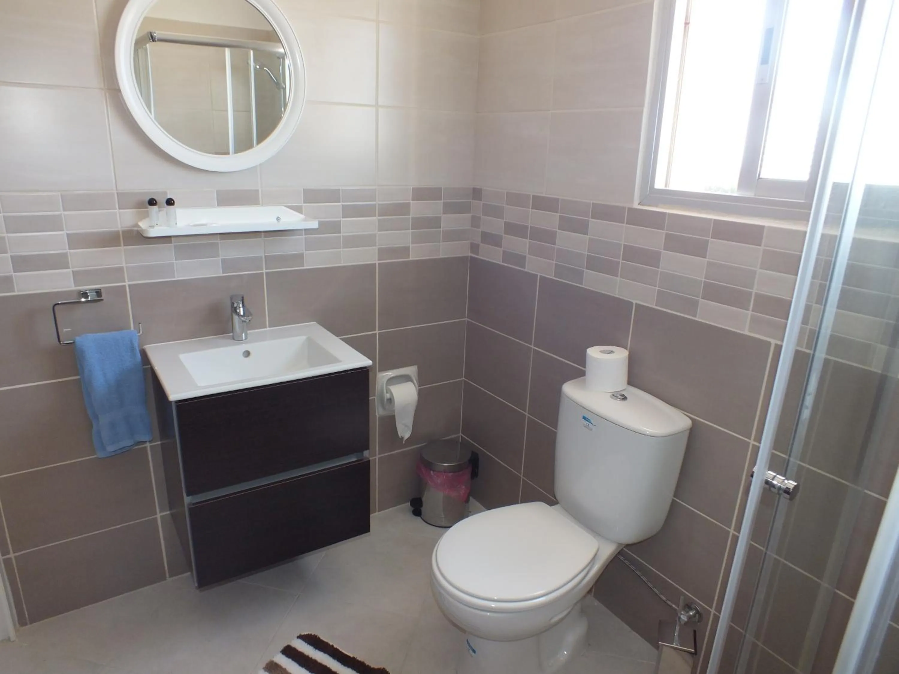 Toilet in Petsas Apartments